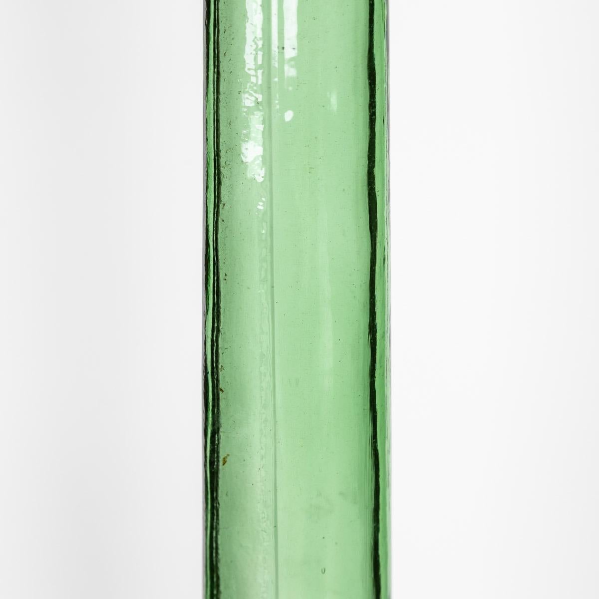 Carafe Riffle française du 20ème siècle en argent massif et verre soufflé, vers 1920 en vente 3
