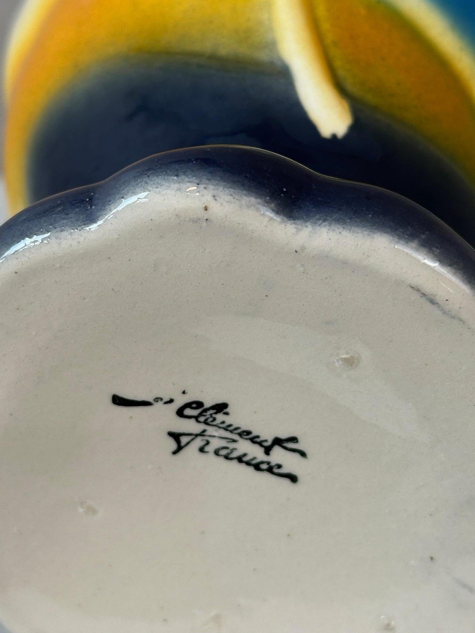 Pichet à coq en faïence de la manufacture française de St Clément du 20e siècle, années 1950 en vente 5