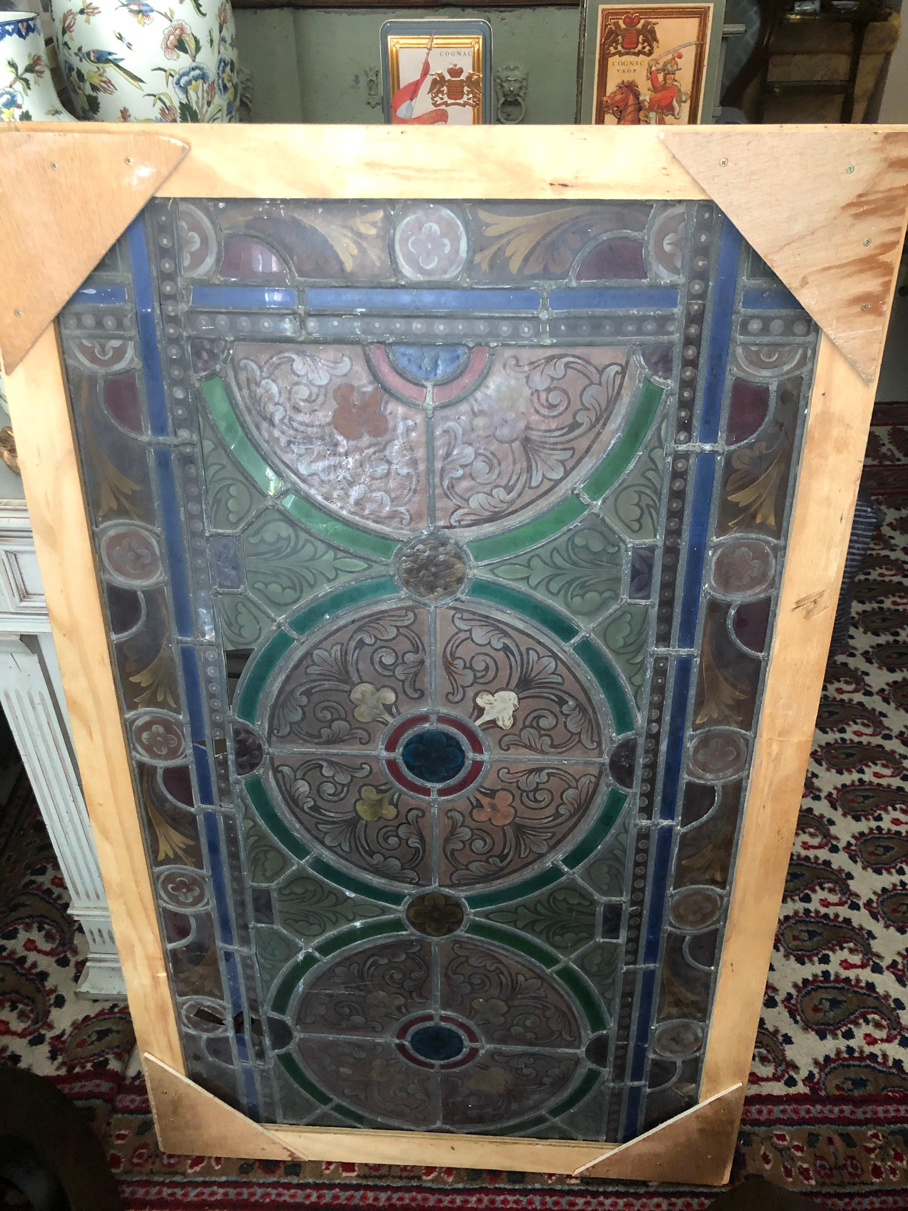 20th Century French Stained Glass Window with Floral Decoration Signed and Dated For Sale 3