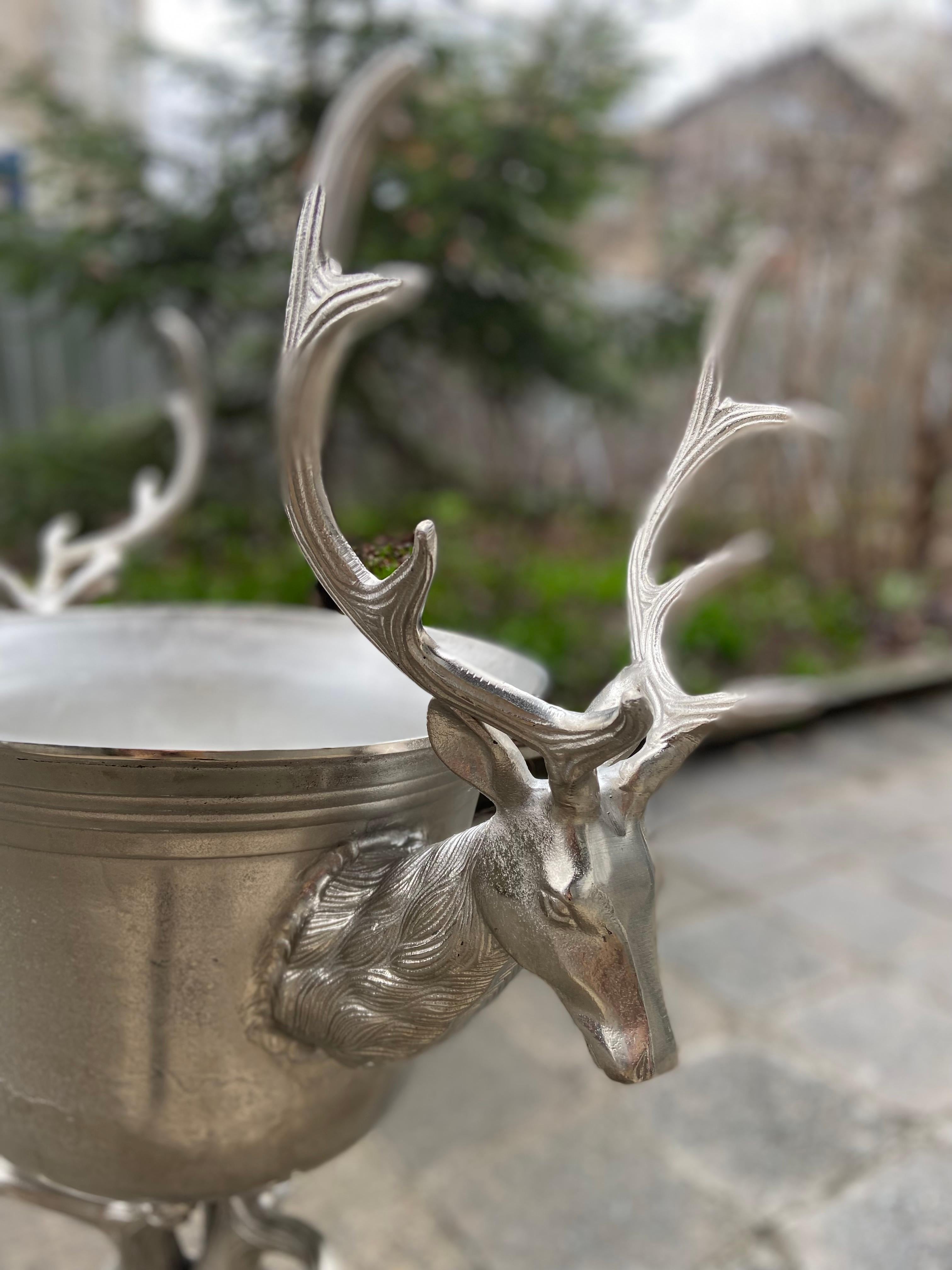 20th Century French Standing Metal Wine Cooler Decorated with Deer Antlers For Sale 12