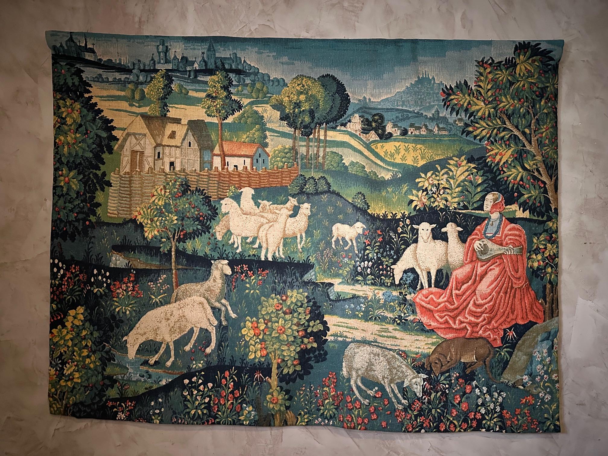Very beautiful Aubusson style tapestry from the 1950s in very good condition.
Theme: Country Concert
Faithful replica based on a 15th century document.
Vintage texture, wool and linen, hand printed with wool heart.
Fallen career: No. 189
Robert Four