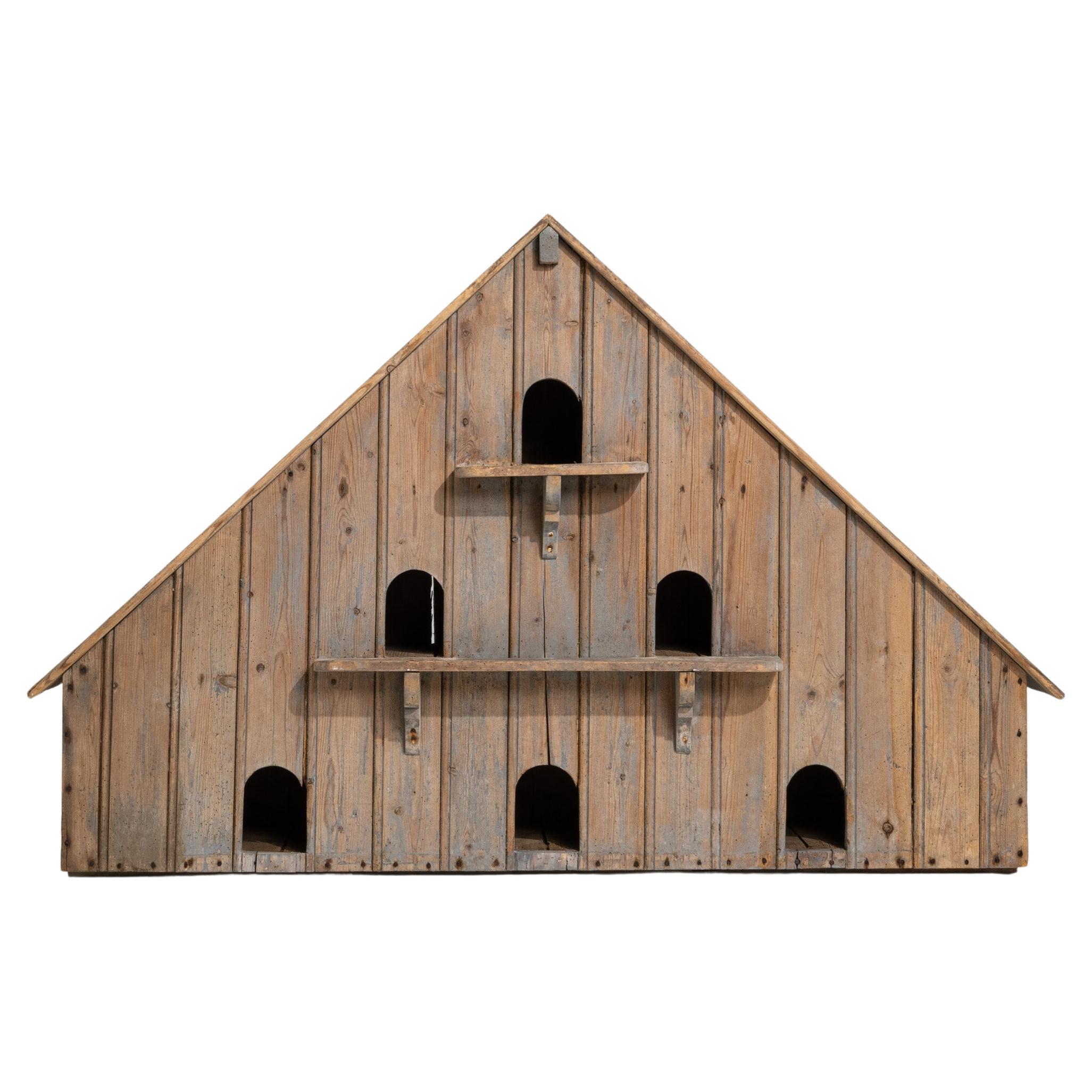 Colombaia francese a tre piani del XX secolo