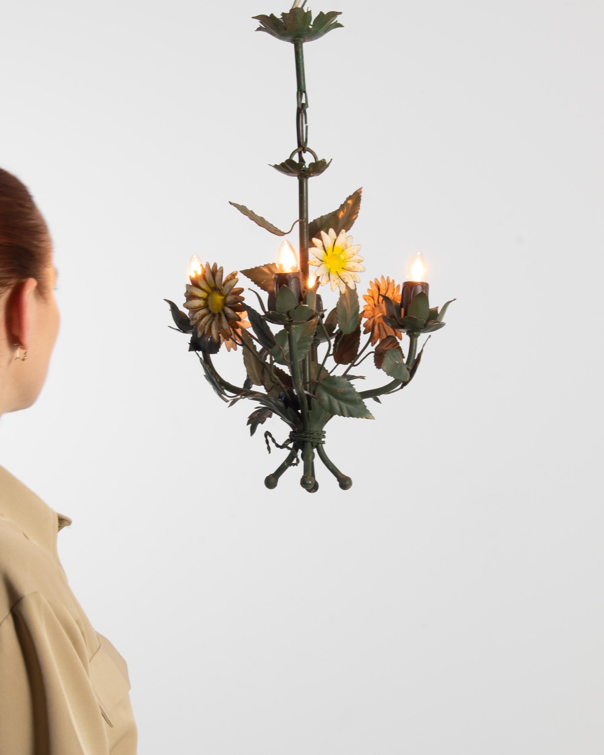 20th Century French Tole Wildflower Chandelier In Good Condition In High Point, NC