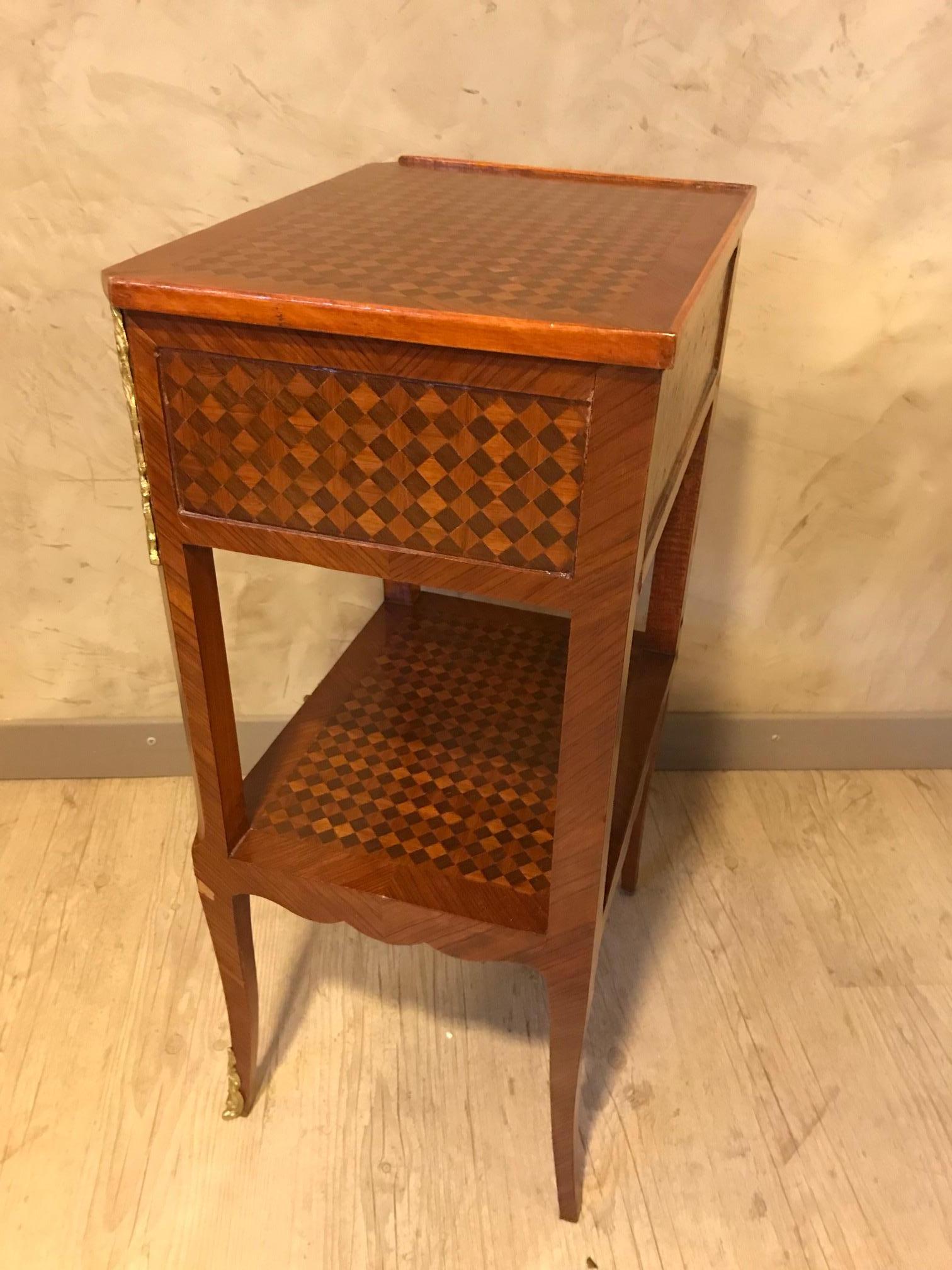 20th Century French Transition Style Mahogany Marquetry Bedside Table, 1920s For Sale 7