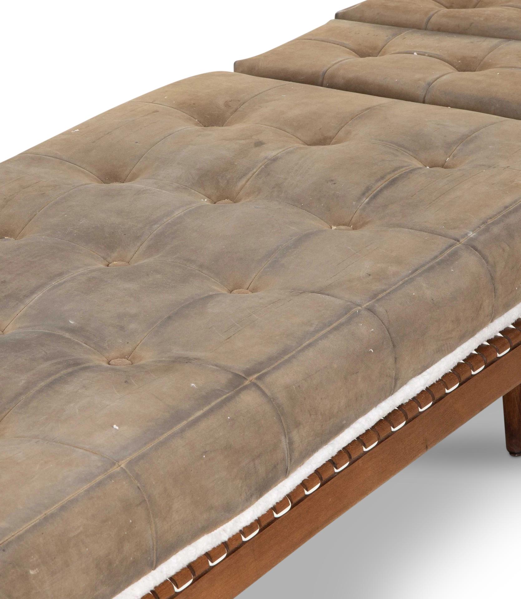 Wood 20th Century French Two Part Chaise Longue For Sale