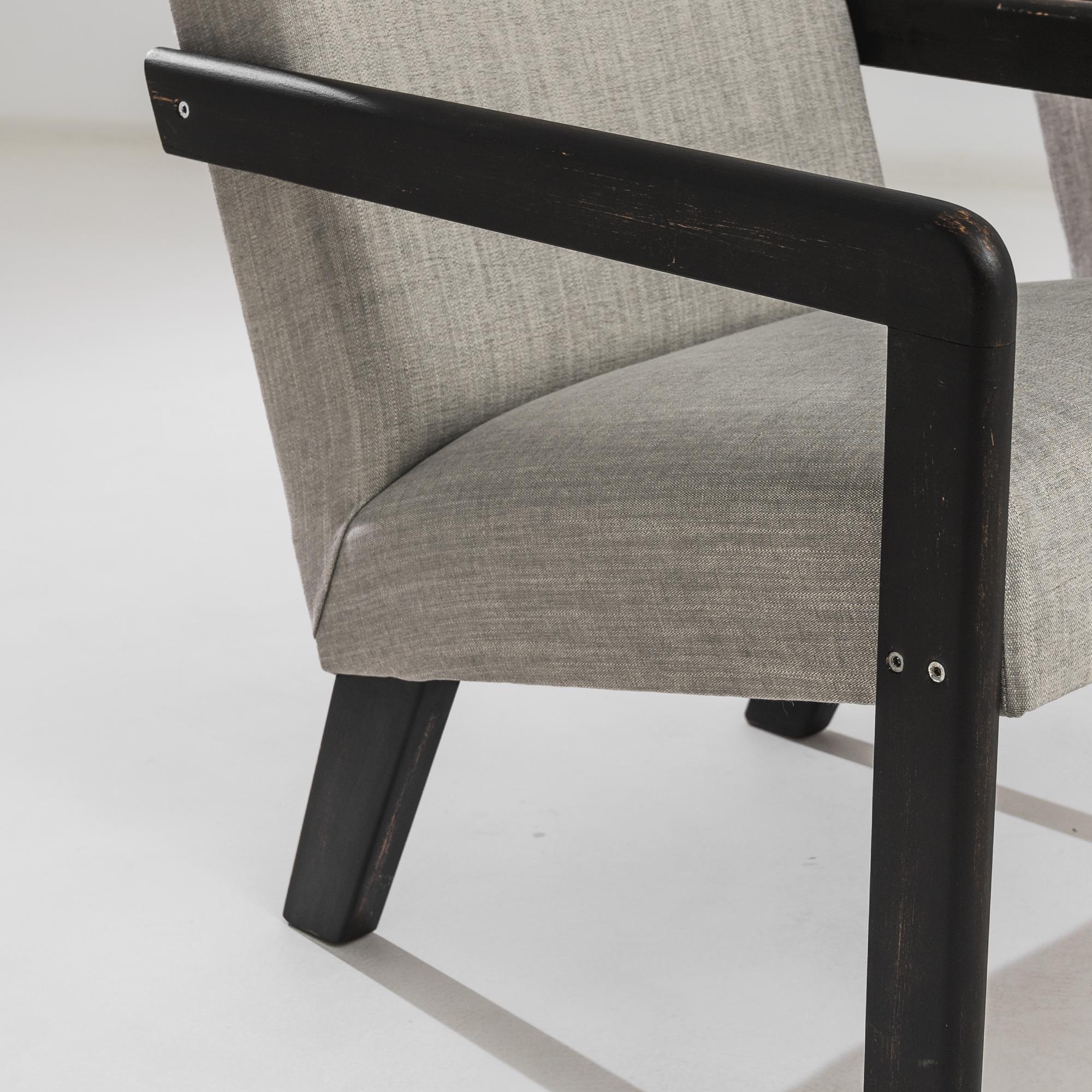 20th Century French Upholstered Armchairs, a Pair For Sale 2