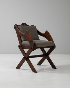 Chaise Glastonbury française du 20e siècle, tapissée et patinée d'origine