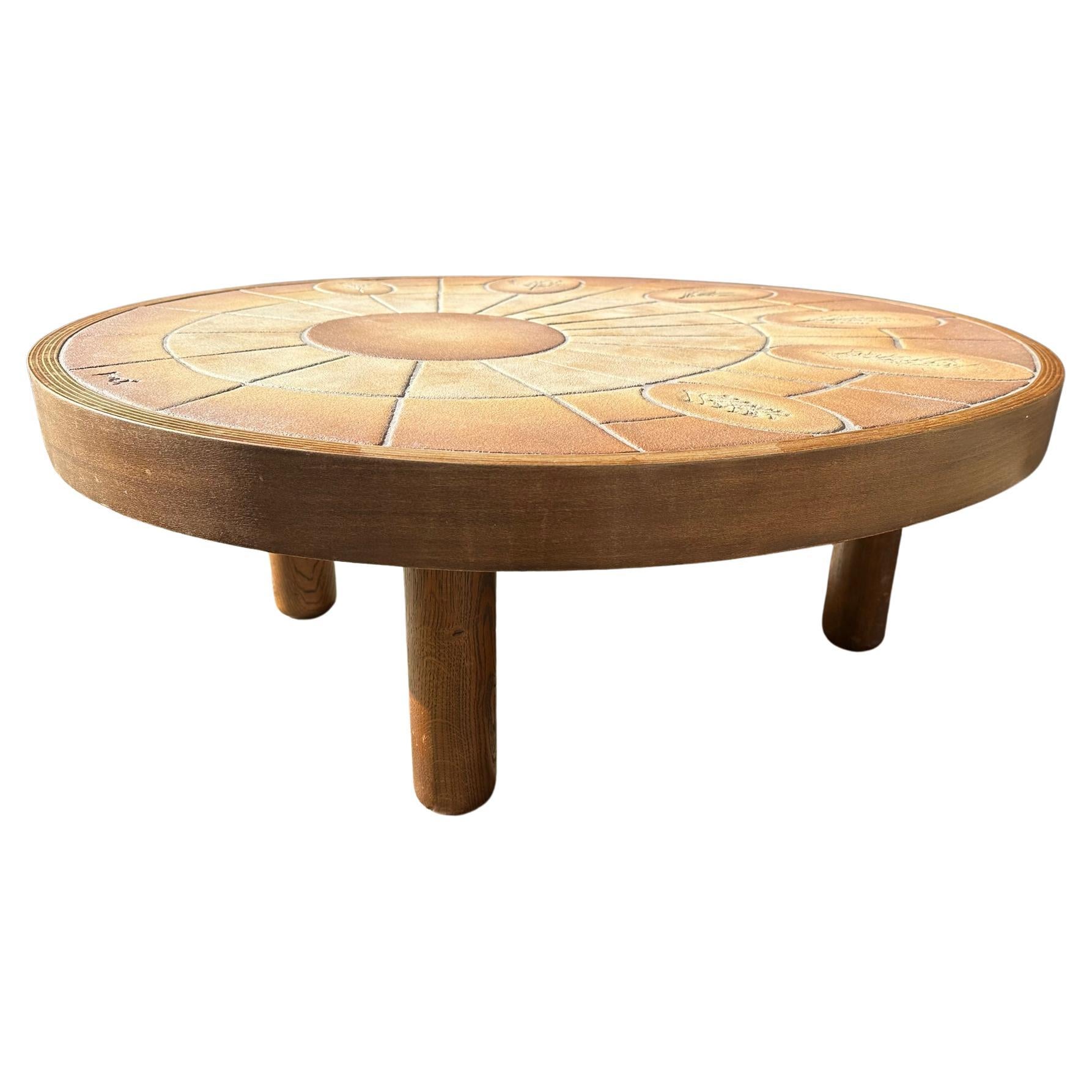 Table basse française du 20e siècle en céramique de Vallauris et chêne, années 1960