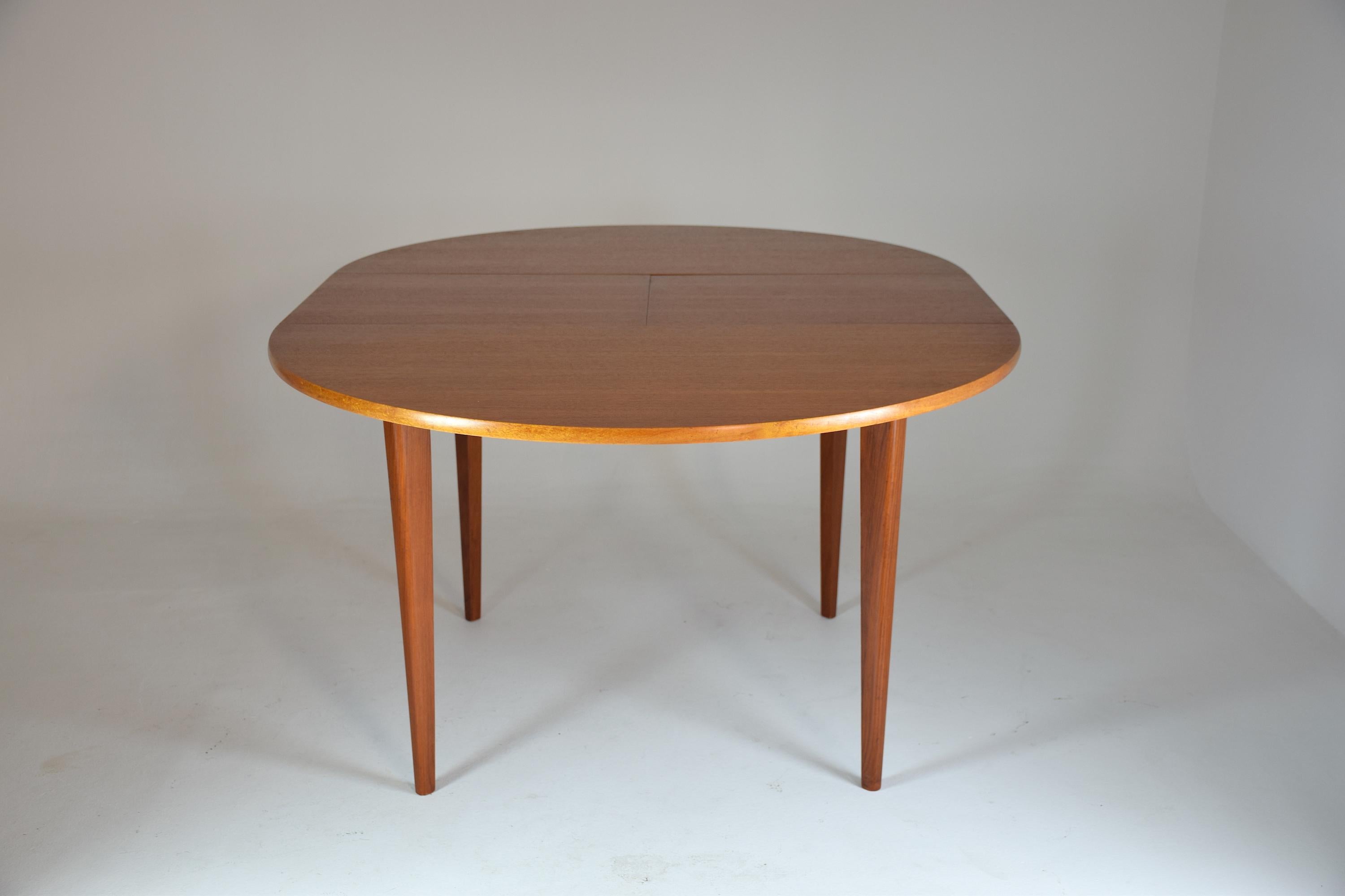20th Century French Vintage Adjustable Dining Table, 1960s 2