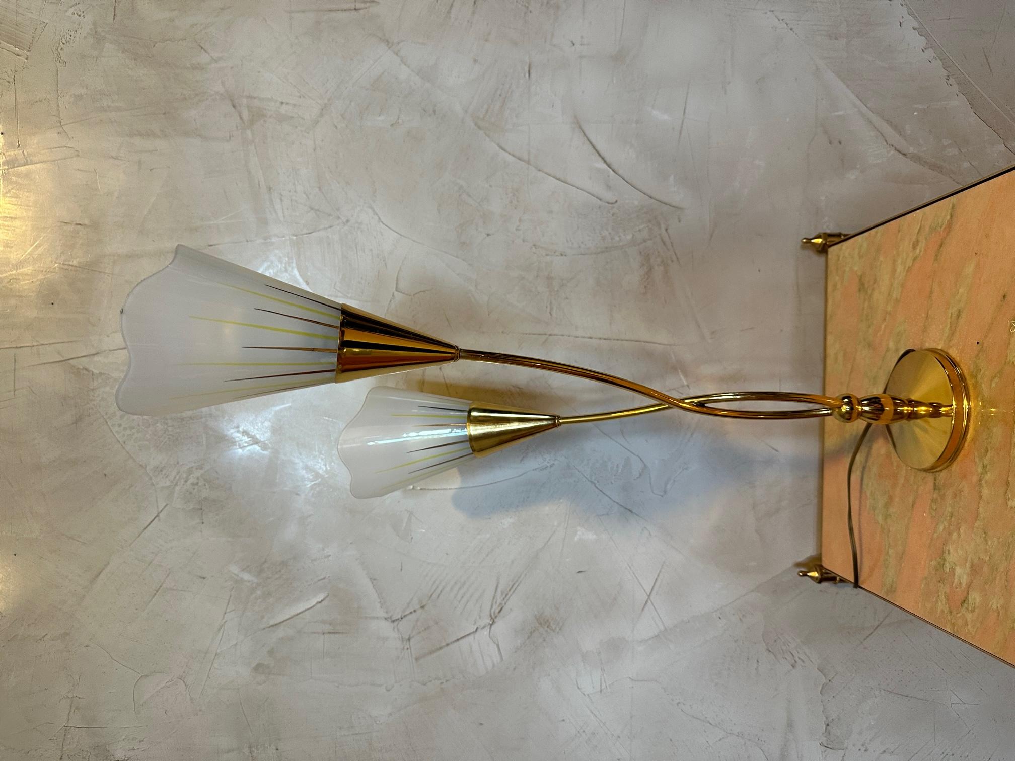 20th century French Vintage Brass and Glass Table Lamp, 1960s For Sale 1