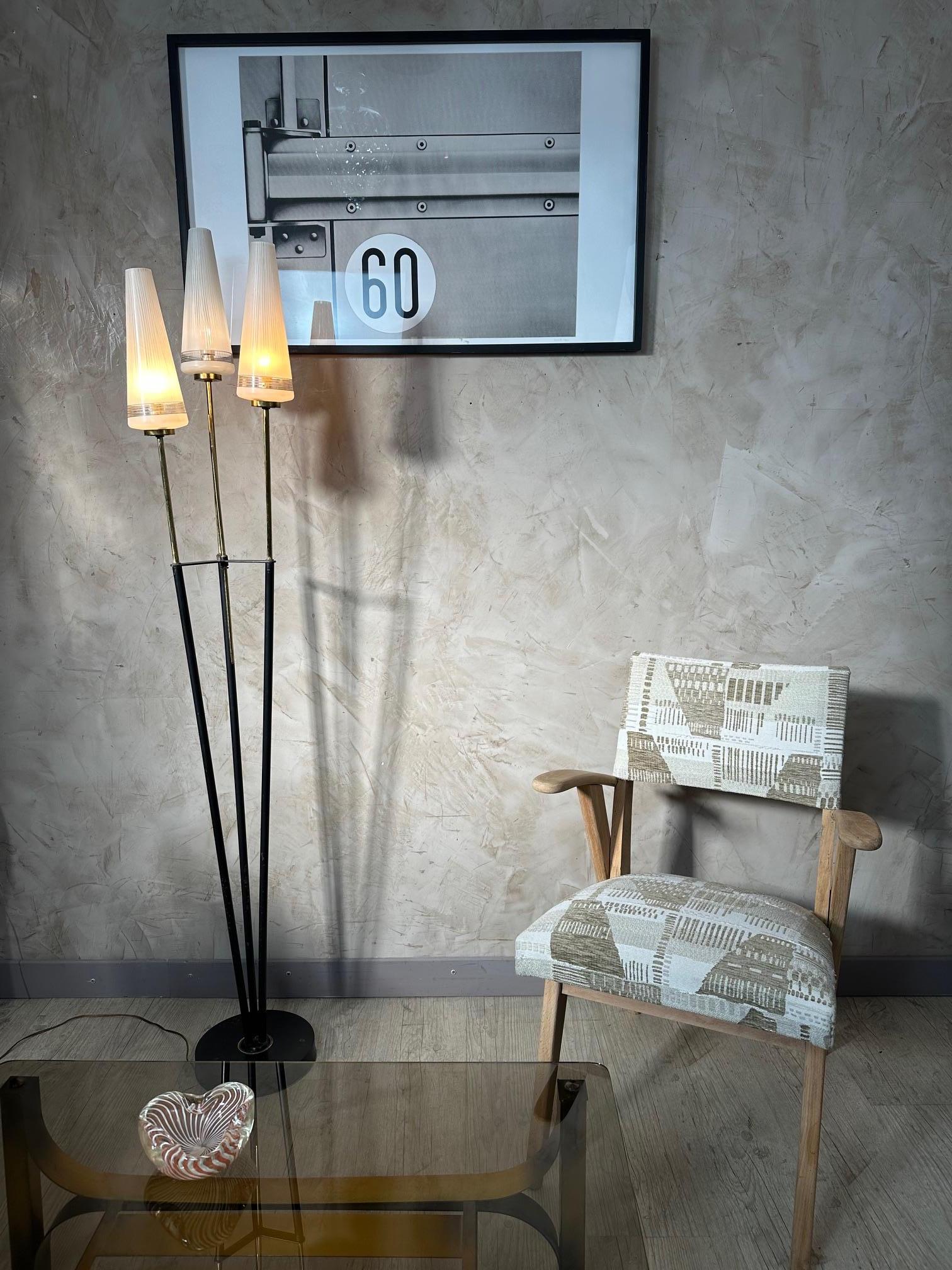 20ème siècle Français Lampadaire Vintage en laiton et métal, 1960S en vente 9