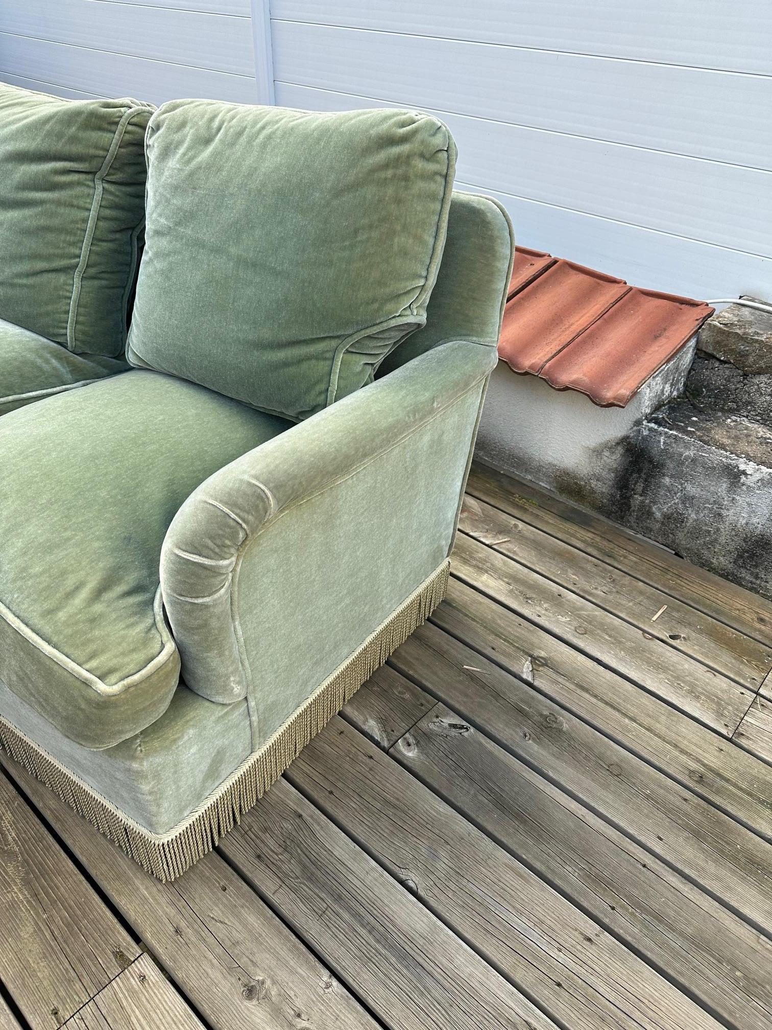 20th century French vintage Green Velvet and Fringes 3 seats Sofa 4