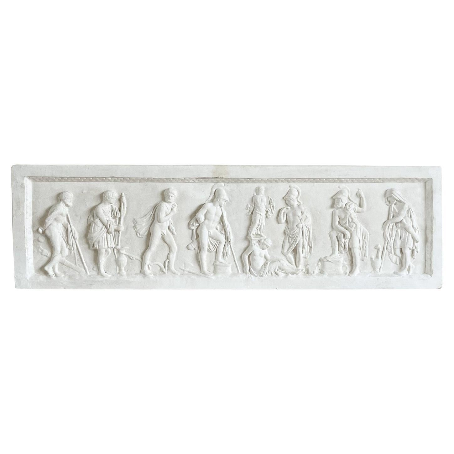 Rilievo ellenistico in gesso da parete in stile neoclassico francese del XX secolo