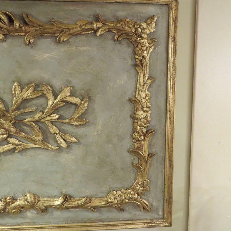 20th Century French Wall Plaque with Carved Gilt Bird Motif For Sale at 1stDibs
