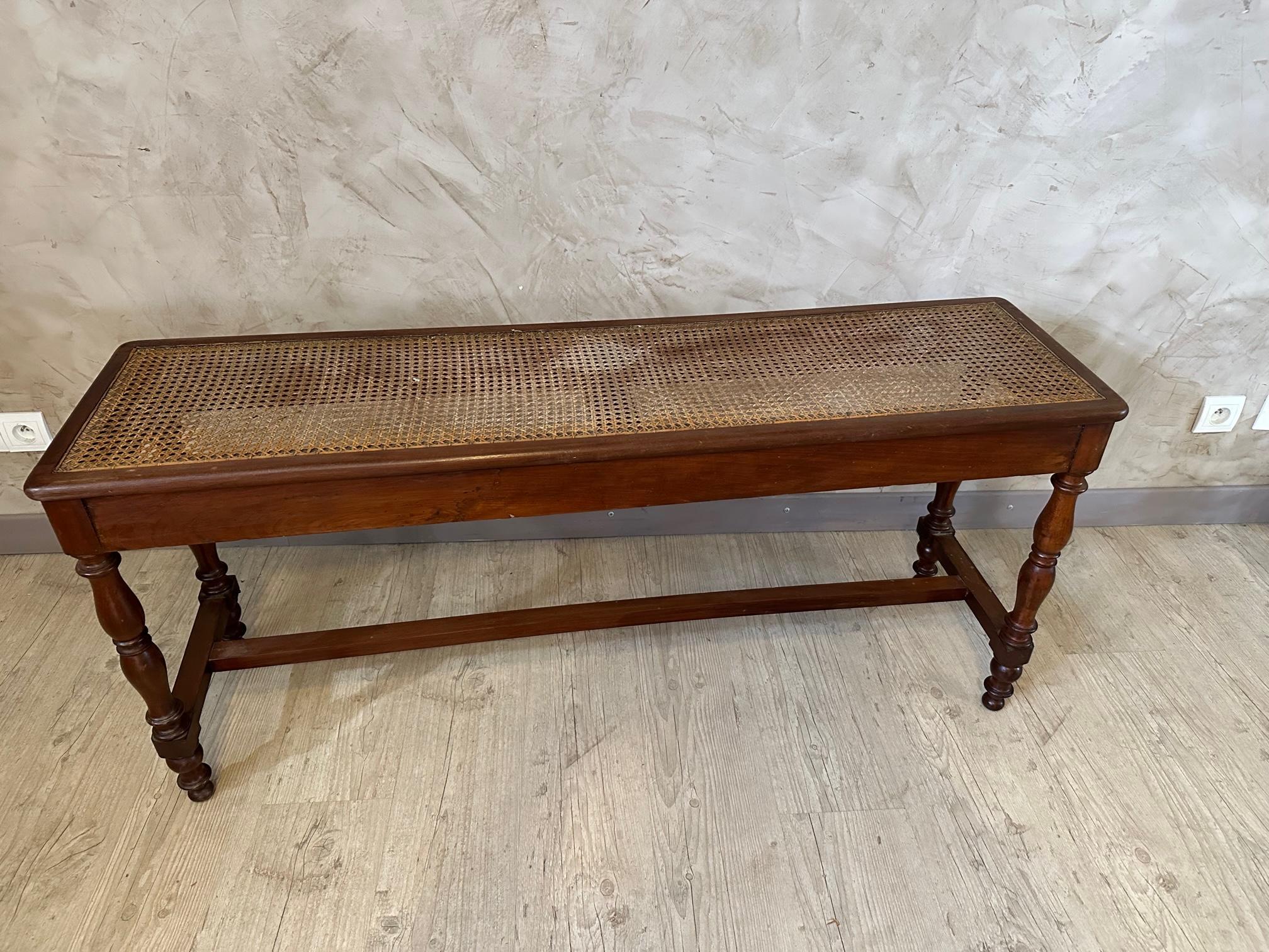 20th century French Walnut and Caned Piano Bench, 1920s In Good Condition In LEGNY, FR