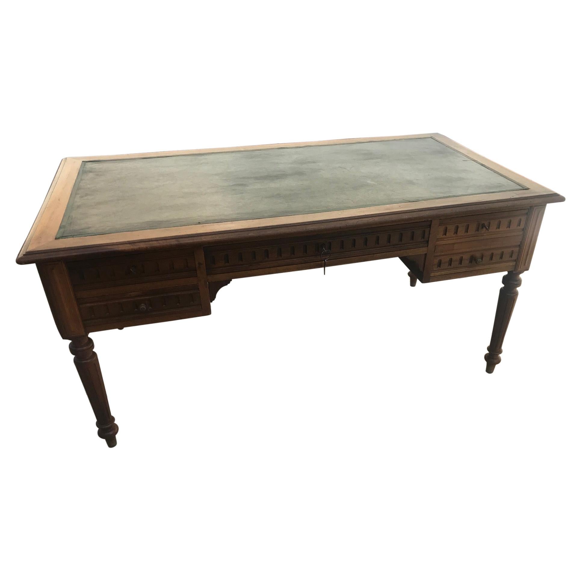 20th Century French Walnut and Leather Top Desk, 1900s