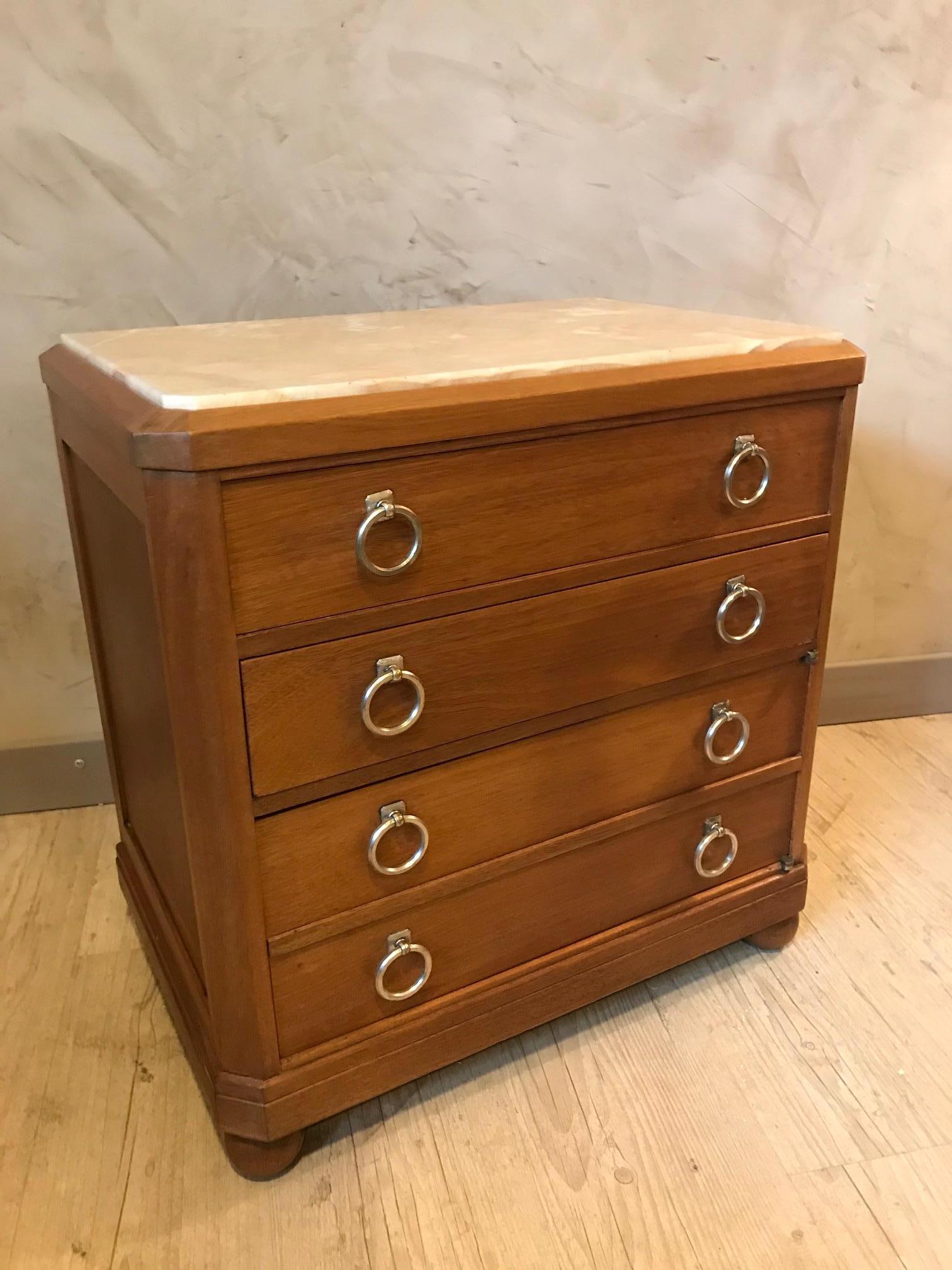 Francese Commode francese in noce e marmo del XX secolo, anni '40 in vendita