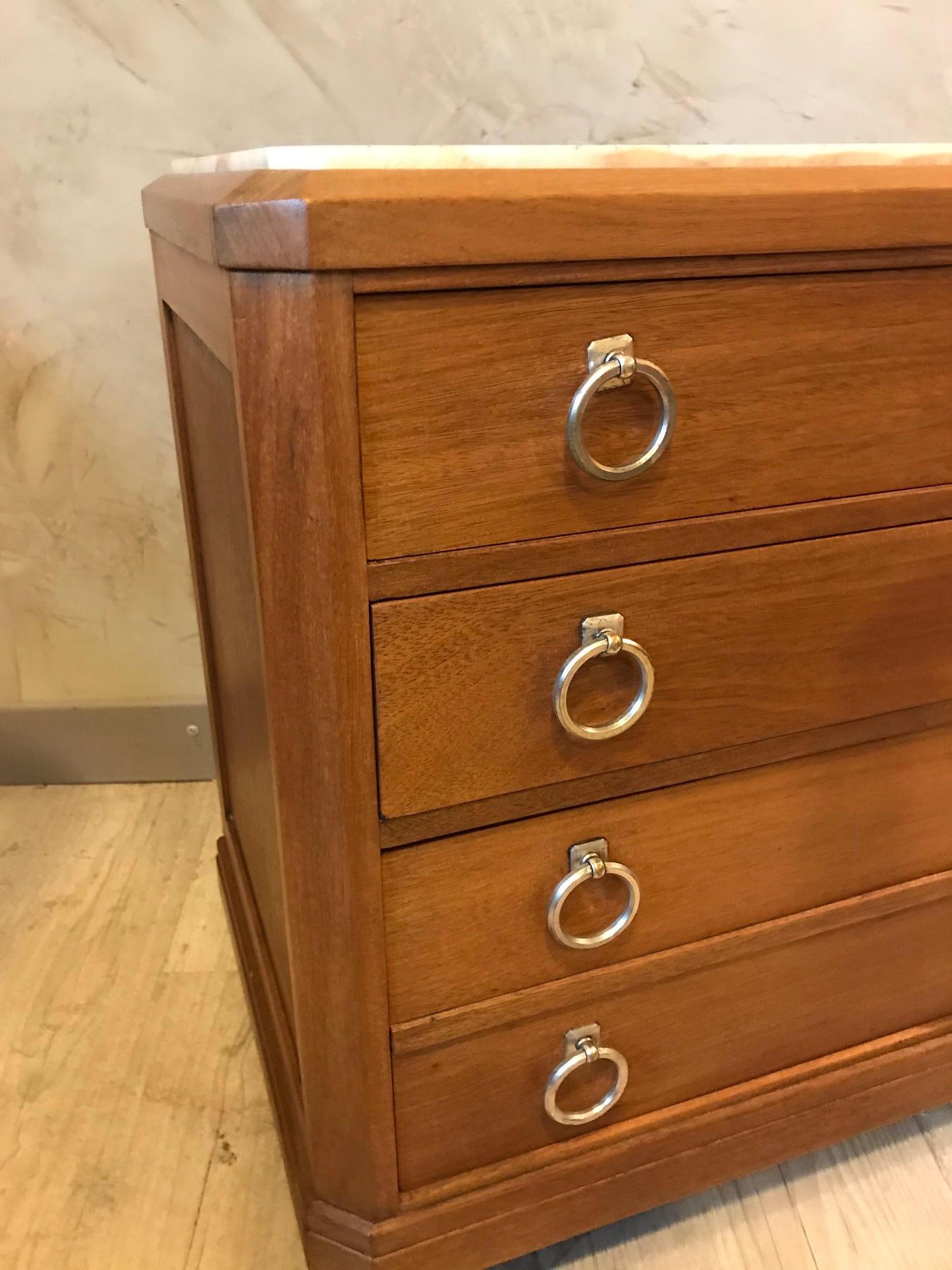 Commode francese in noce e marmo del XX secolo, anni '40 In condizioni buone in vendita a LEGNY, FR