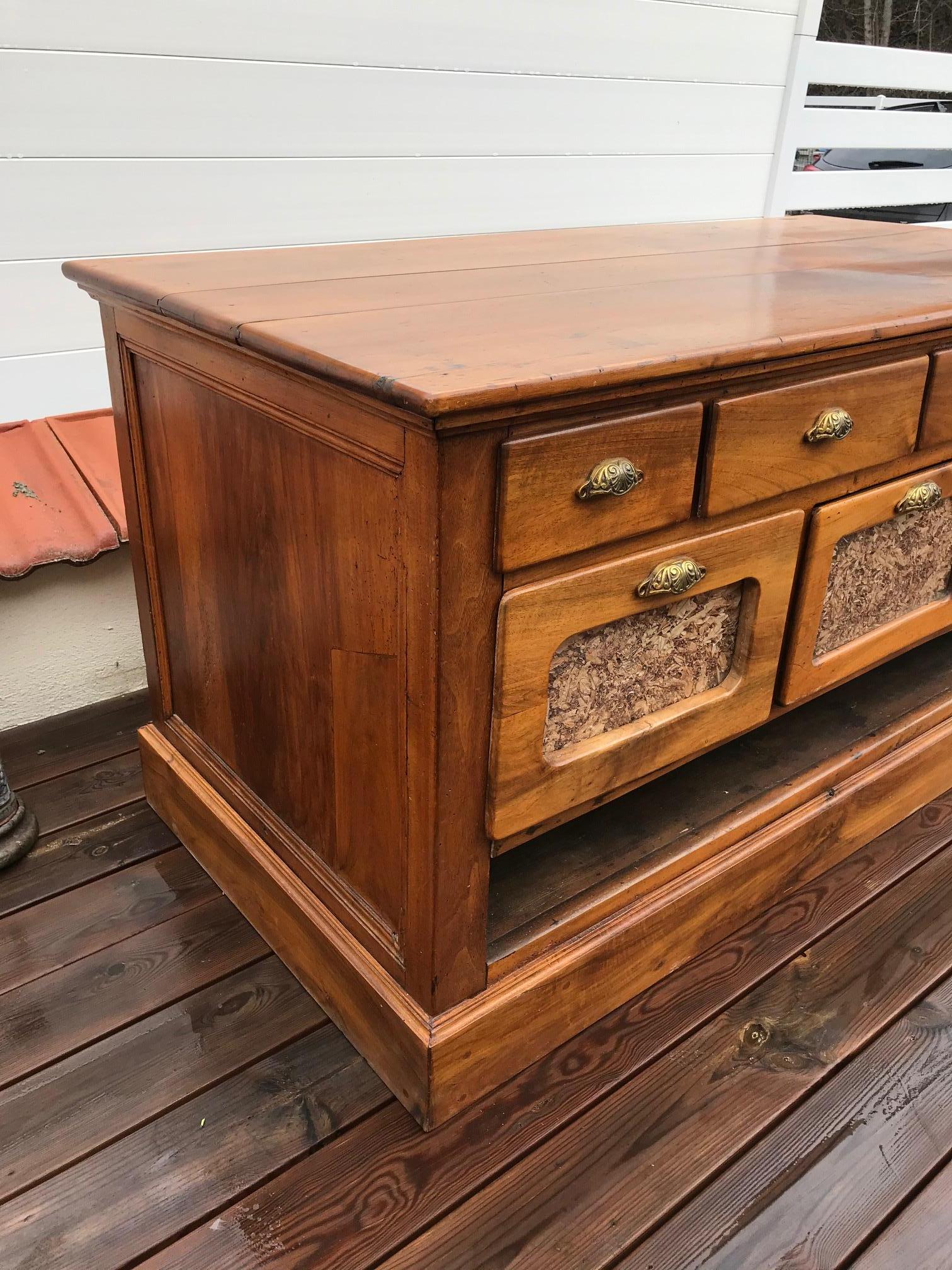 20th Century French Walnut Apothecary Cabinet or Chests of Drawer, 1900s In Good Condition In LEGNY, FR