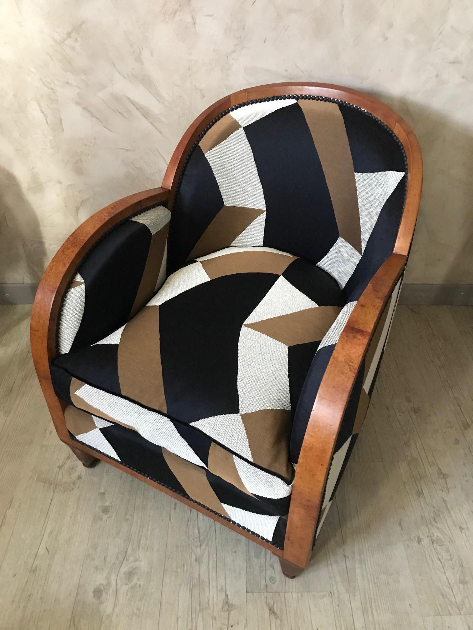 Exceptionnal 20th century walnut Art Deco armchair entirely reupholstered with a beautiful French fabric from the 
