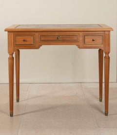20. Jahrhundert Französisch Nussbaum Bureau Plat