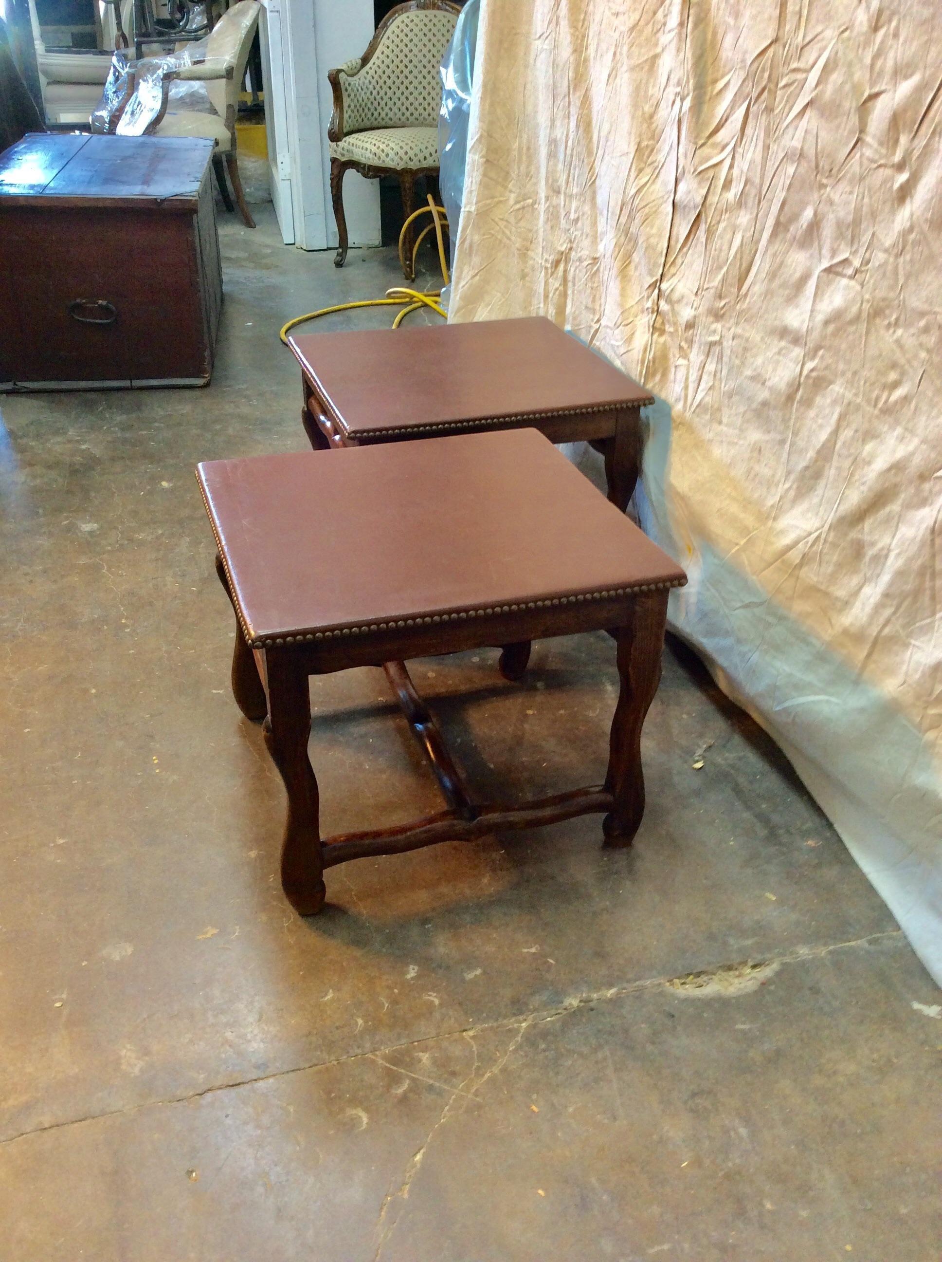 20th Century French Walnut Louis XIII Os-de-mouton Ottomans, a Pair In Good Condition In Burton, TX