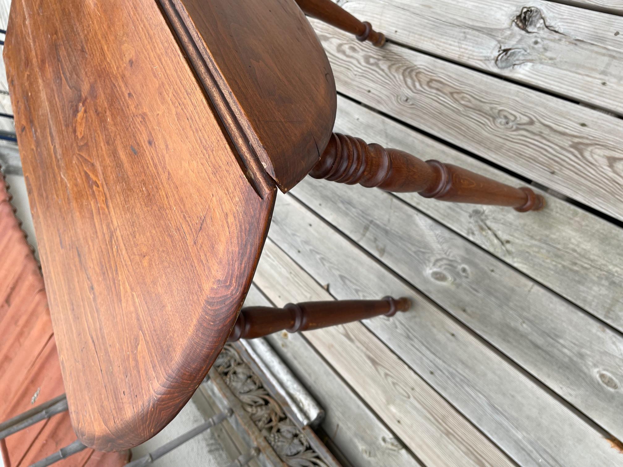 20th Century French Walnut Opening Table 6