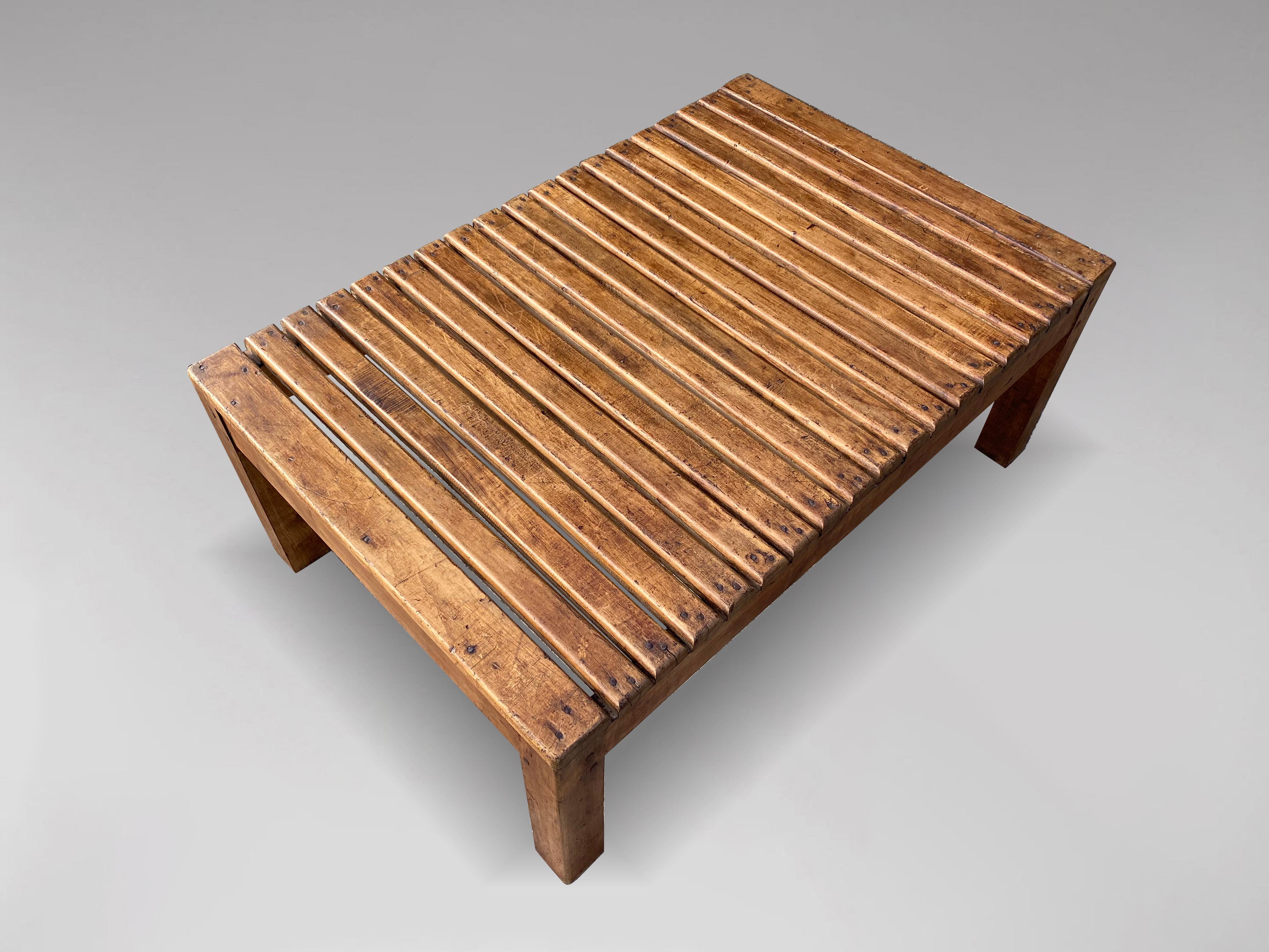 20th Century French Walnut Slat Top Coffee Table For Sale 1