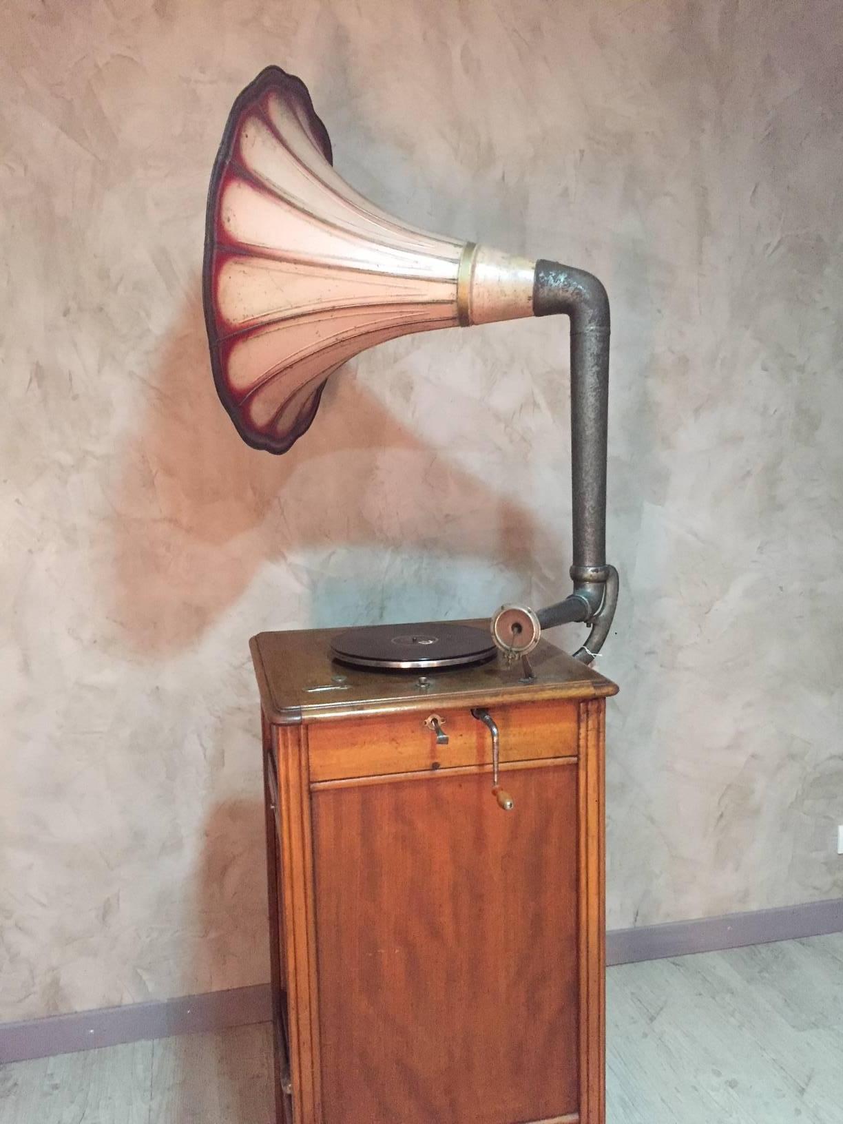 20th Century French Walnut Working Gramophone with Original Painting Pavilion 6