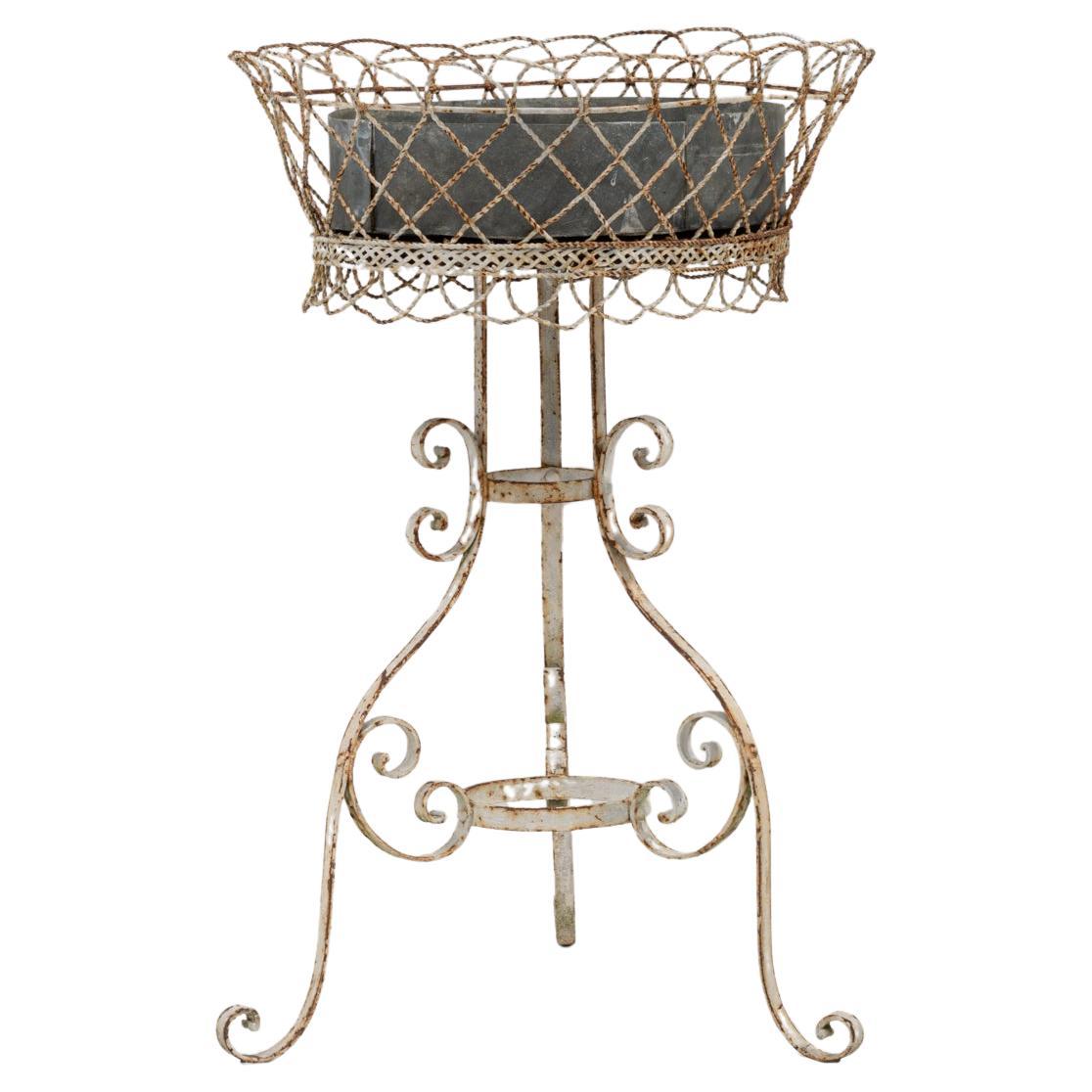 Porte-fleurs en métal peint en blanc du 20e siècle, France