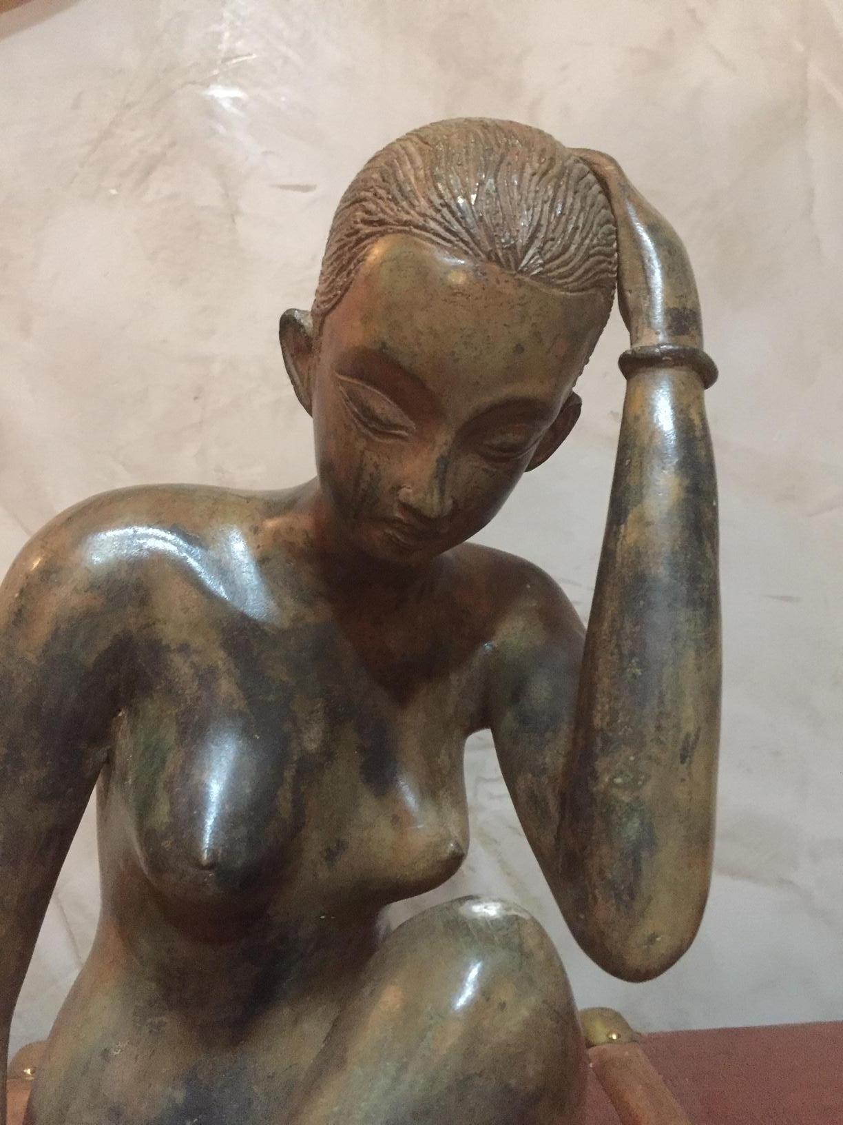 20th Century French Woman Bronze Sculpture Signed by Pierre Chenet In Good Condition In LEGNY, FR