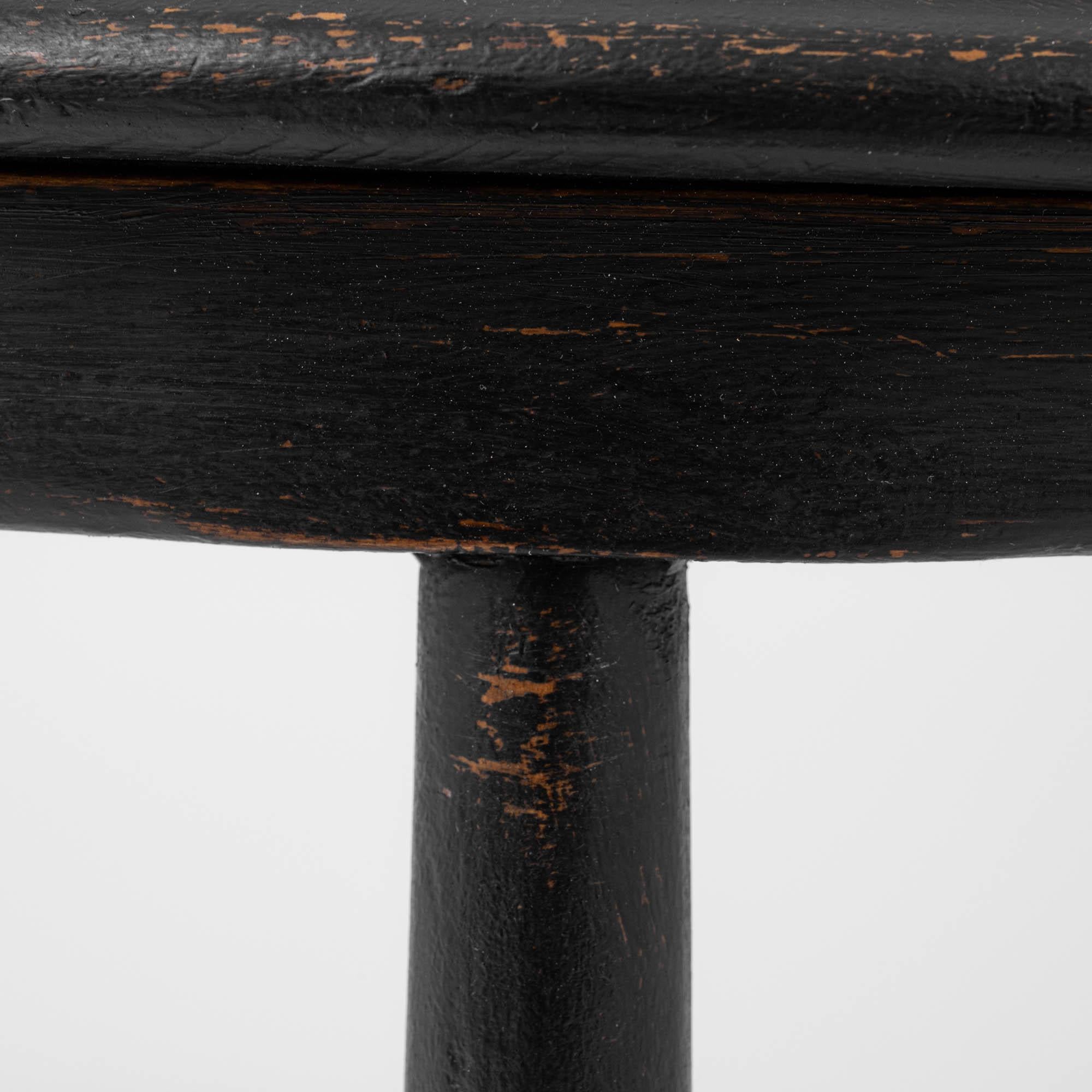 20th Century French Wood Black Patinated Side Table For Sale 9