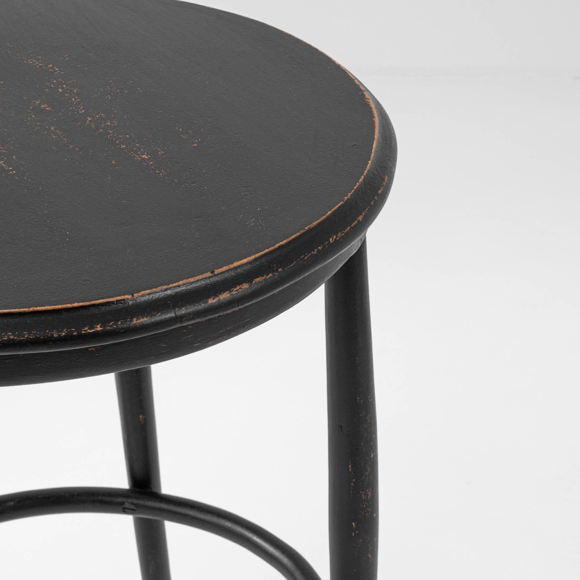 20th Century French Wood Black Patinated Side Table For Sale 4