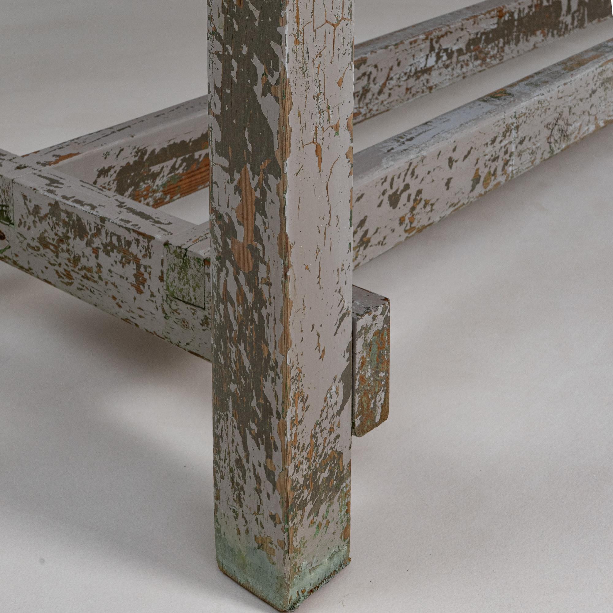 20th Century French Wood Patinated Dining Table im Angebot 4