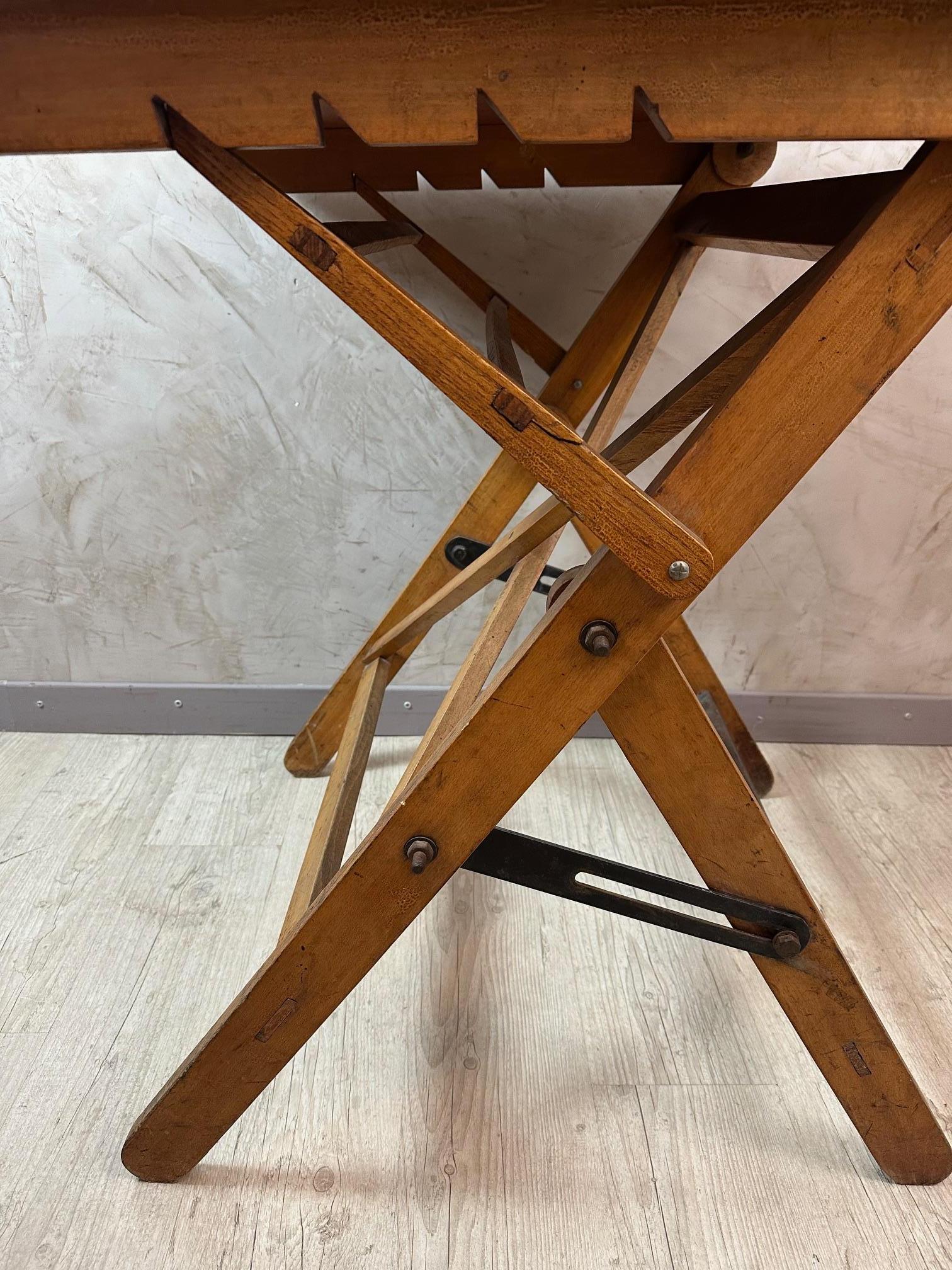 Table d'architecte en bois français du 20e siècle, années 1920 en vente 3
