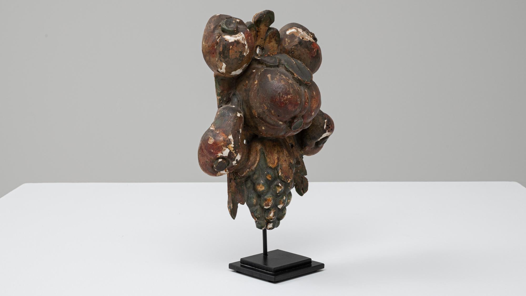 Decorazione barocca in legno del XX secolo su base metallica in vendita 1