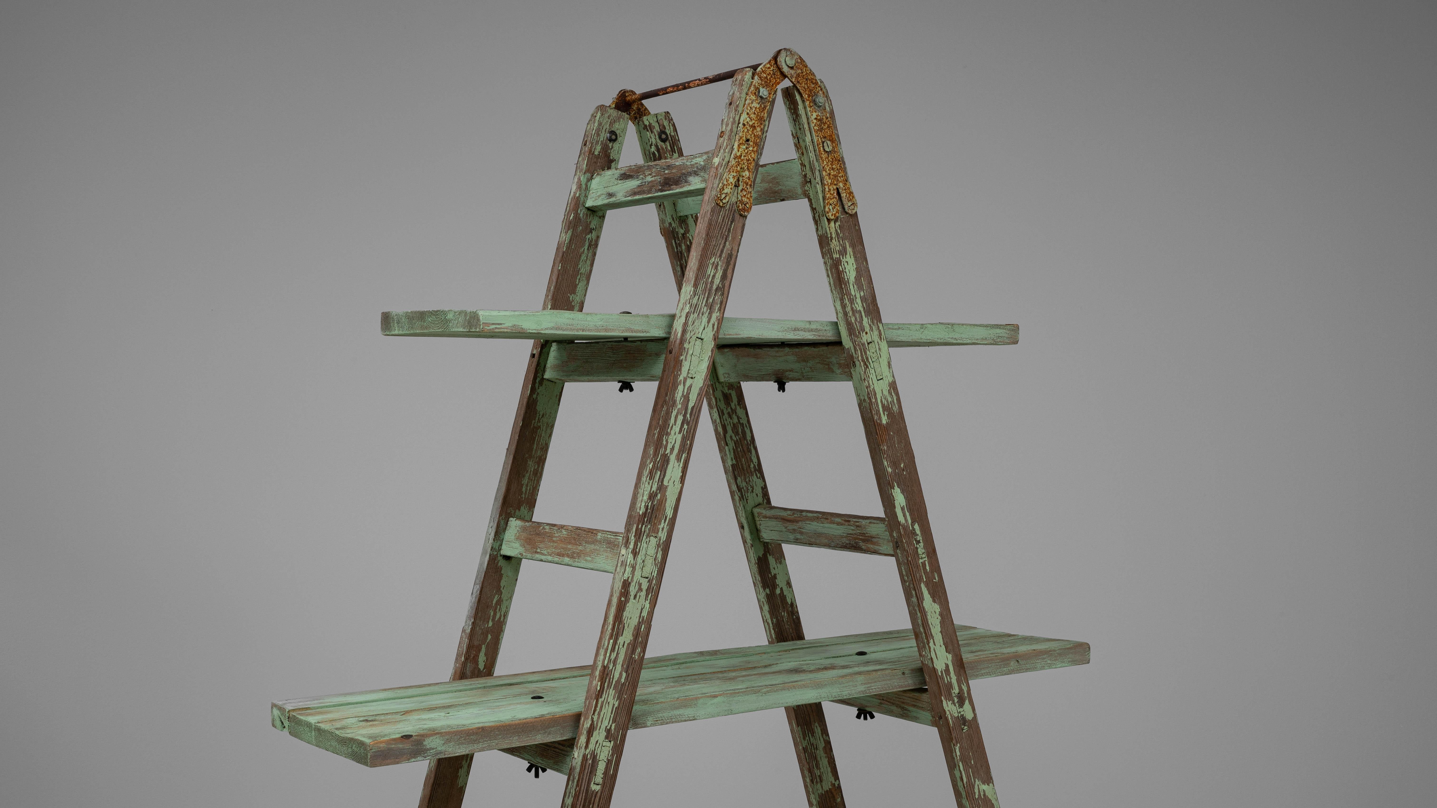 20th Century French Wooden Bookcase im Angebot 2