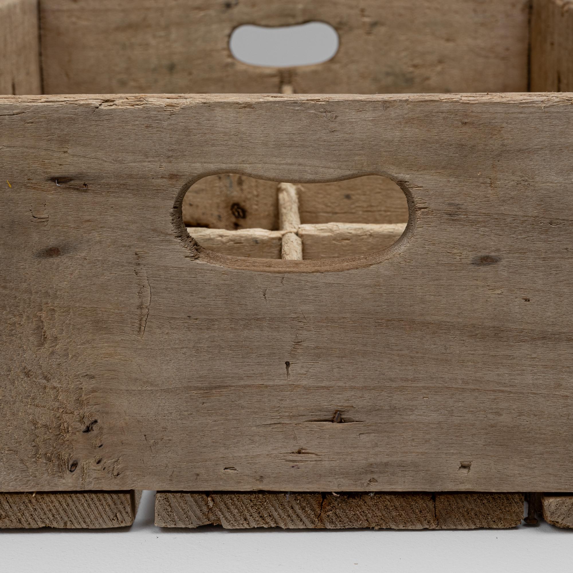 20th Century French Wooden Box For Sale 7