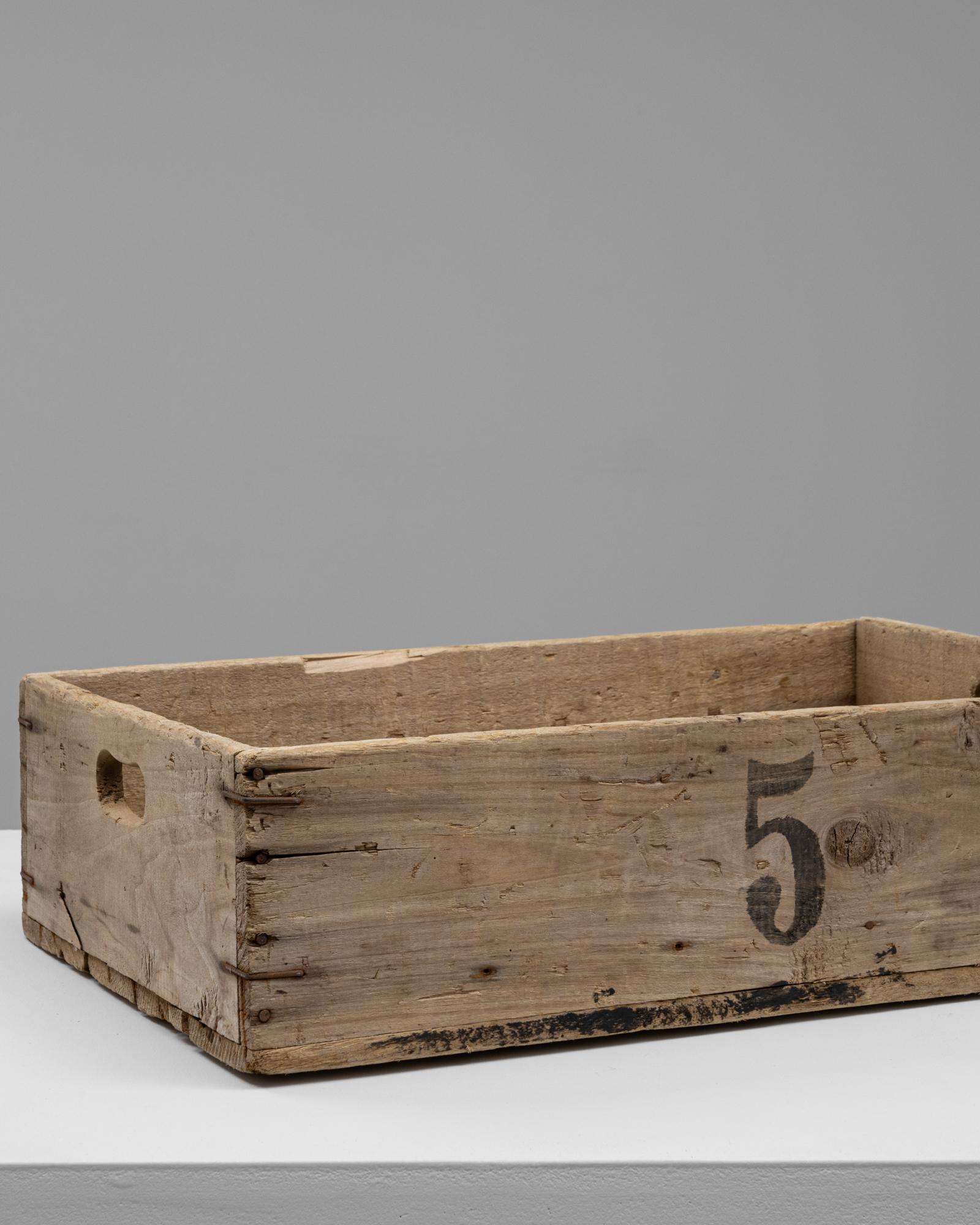 20th Century French Wooden Box For Sale 3