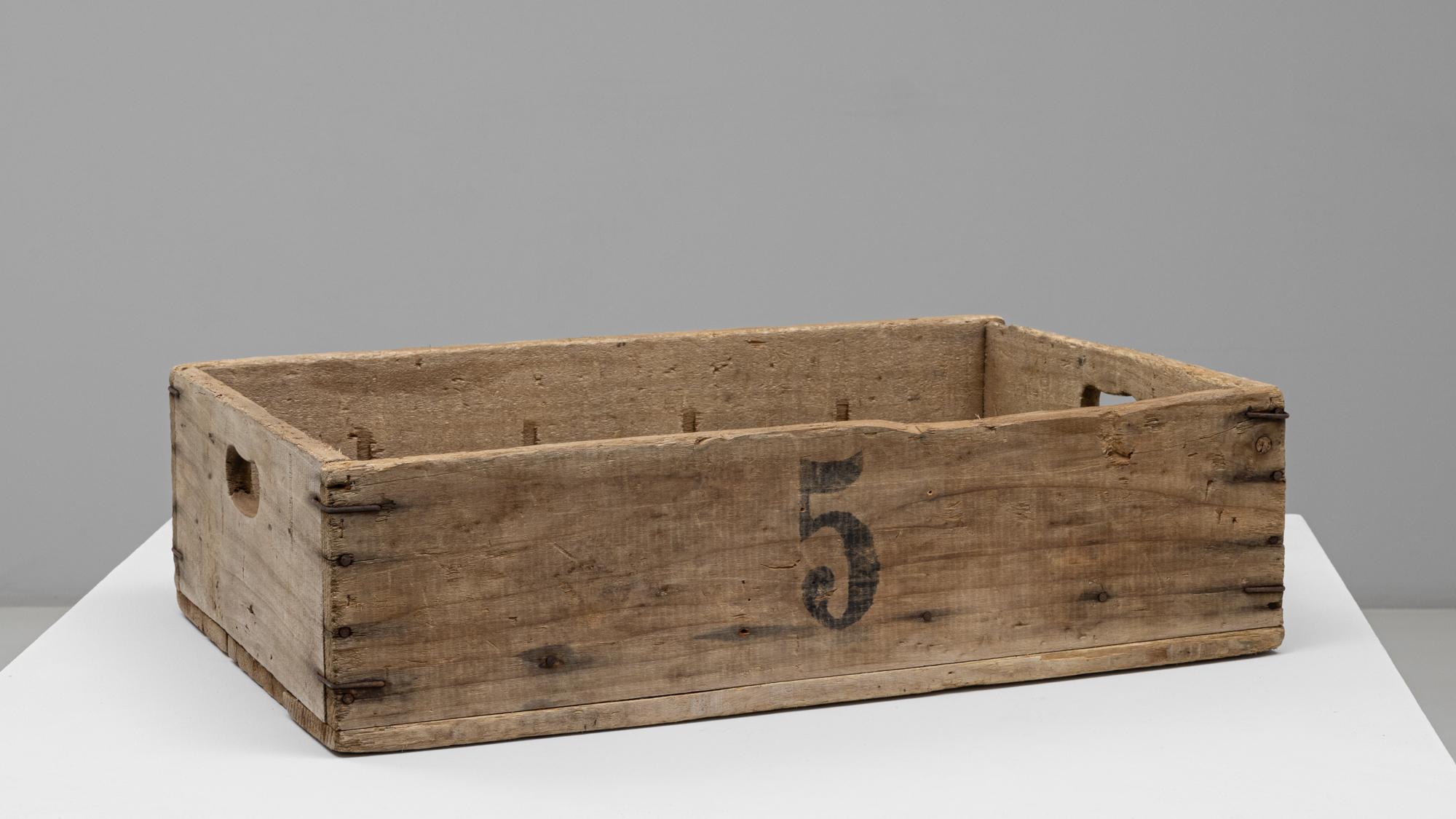 20th Century French Wooden Box For Sale 4