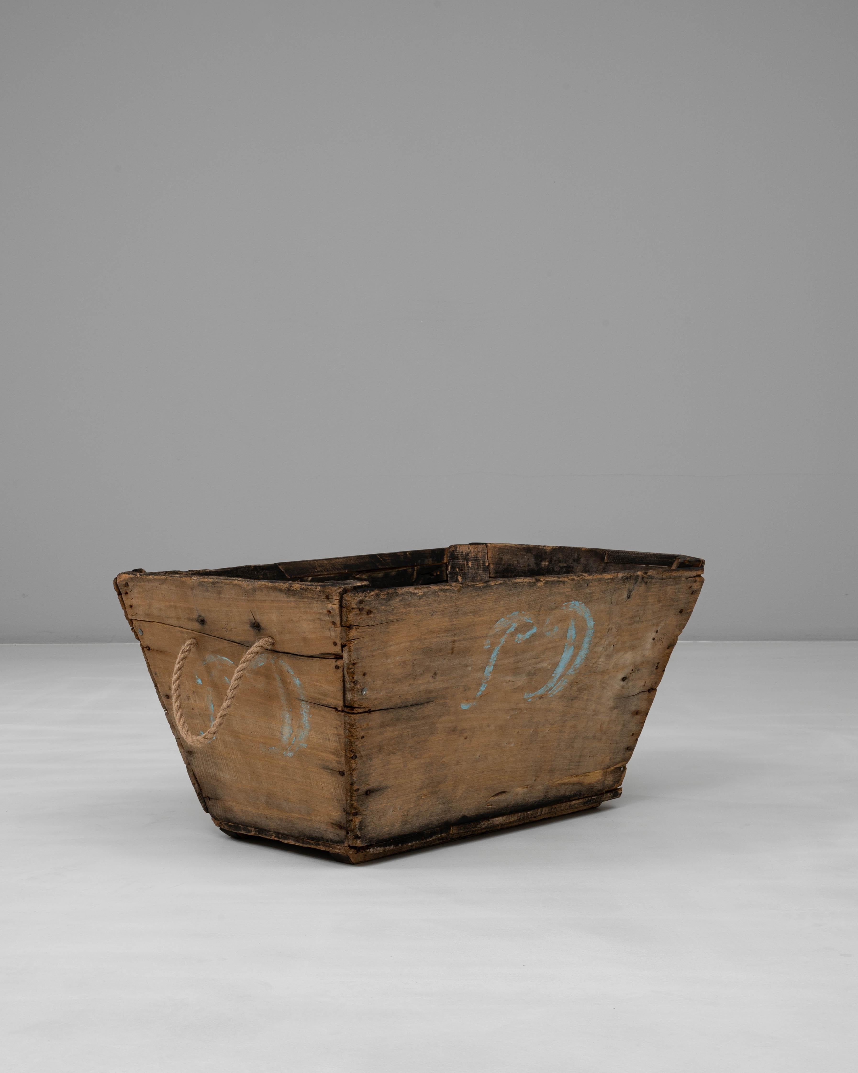 Cesta de madera francesa del siglo XX para vendimiar champán en Bueno estado para la venta en High Point, NC