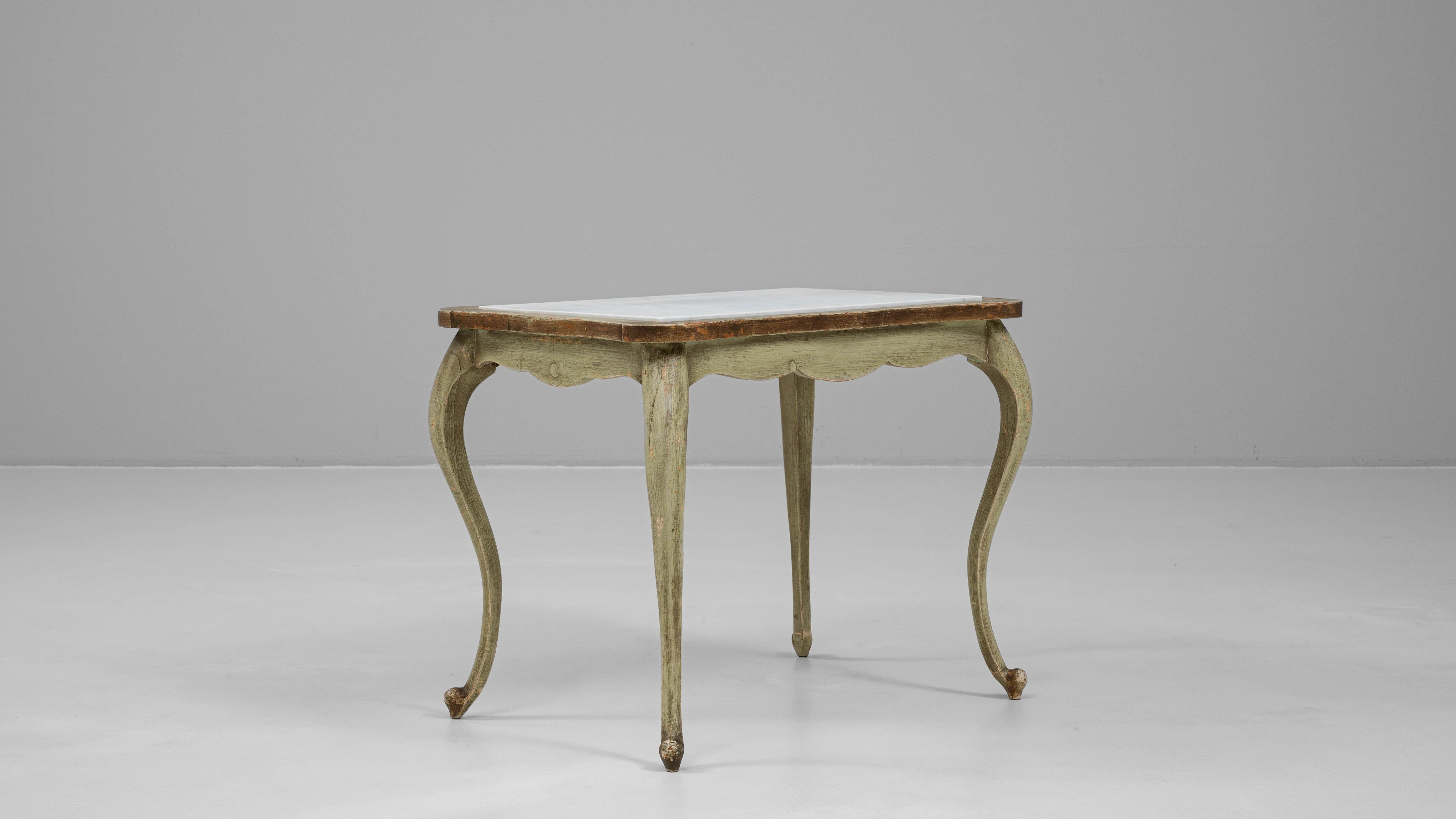 20th Century French Wooden Coffee Table With Marble Top im Angebot 1
