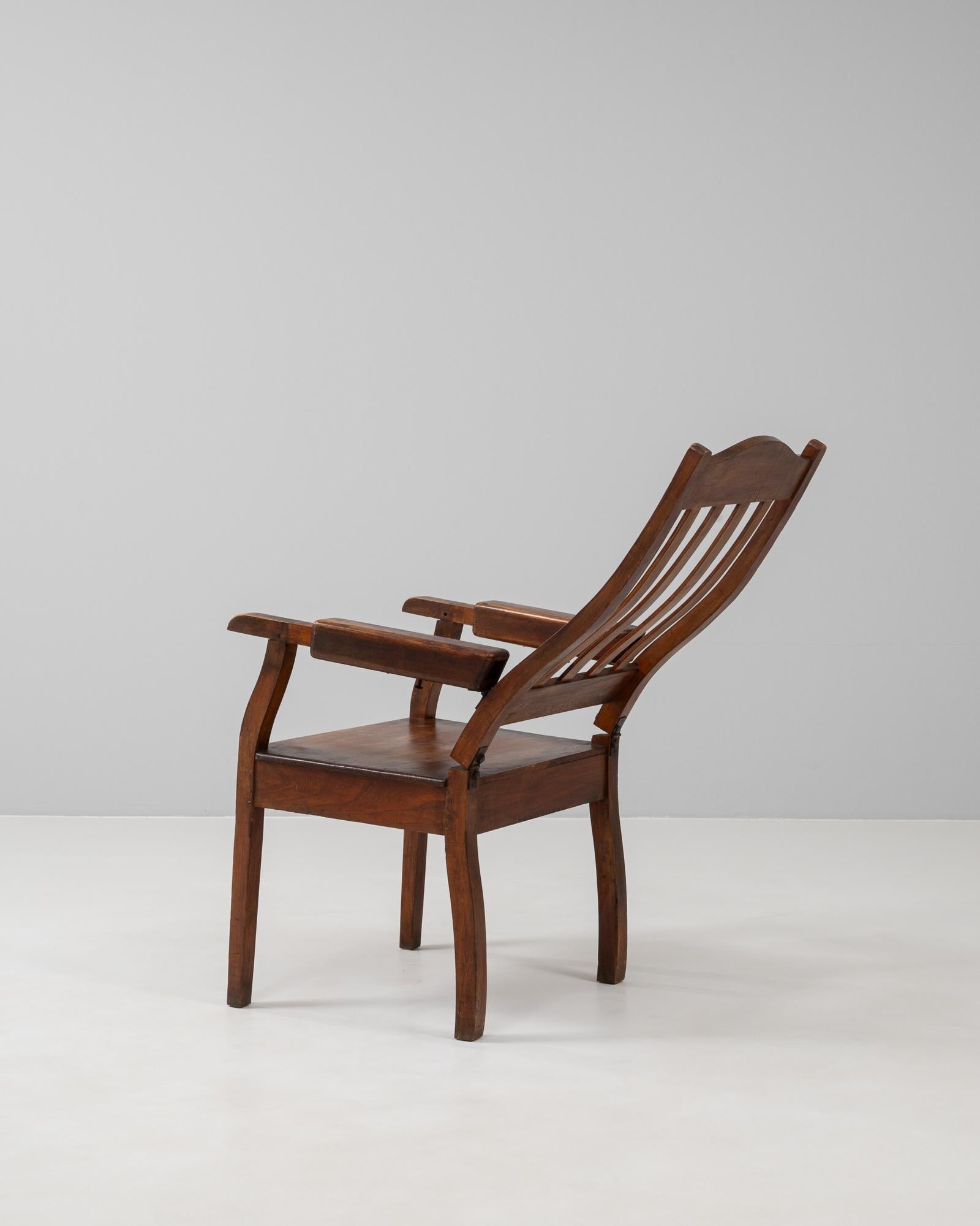 Poltrona Foldes in legno francese del XX secolo in vendita 10