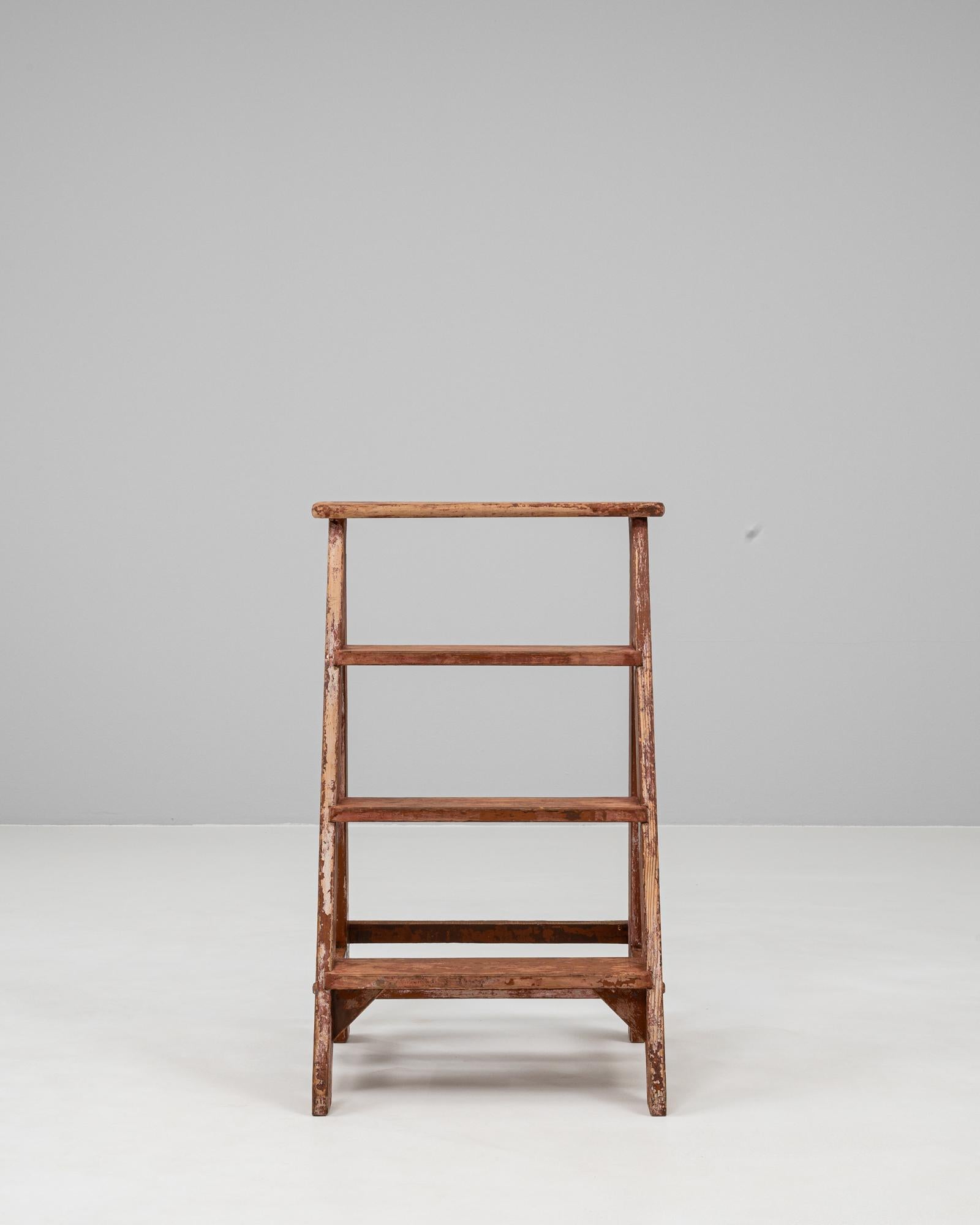 Francese 20th Century French Wooden Ladder in vendita