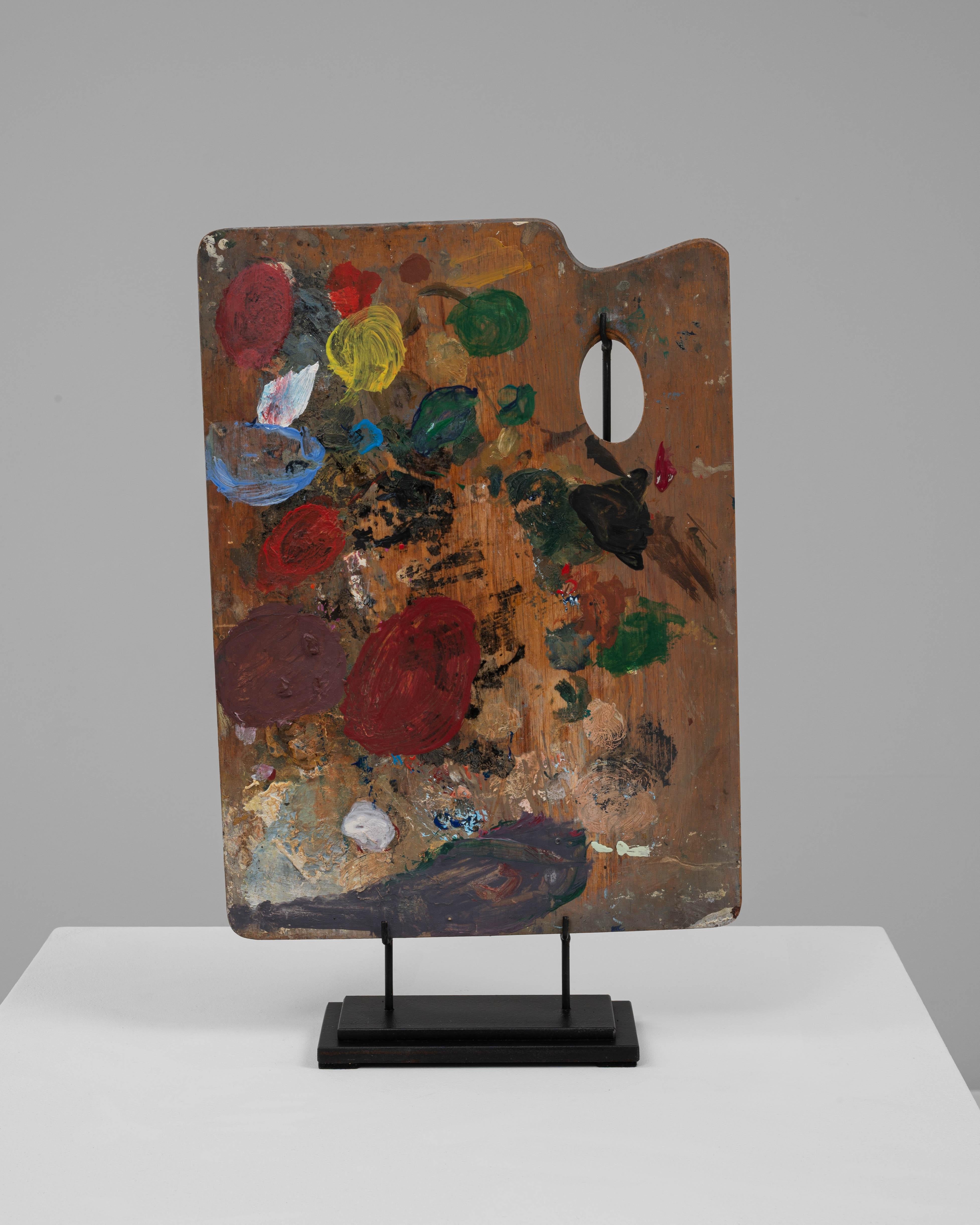 Métal Palette de peintre en bois du 20e siècle sur support métallique en vente