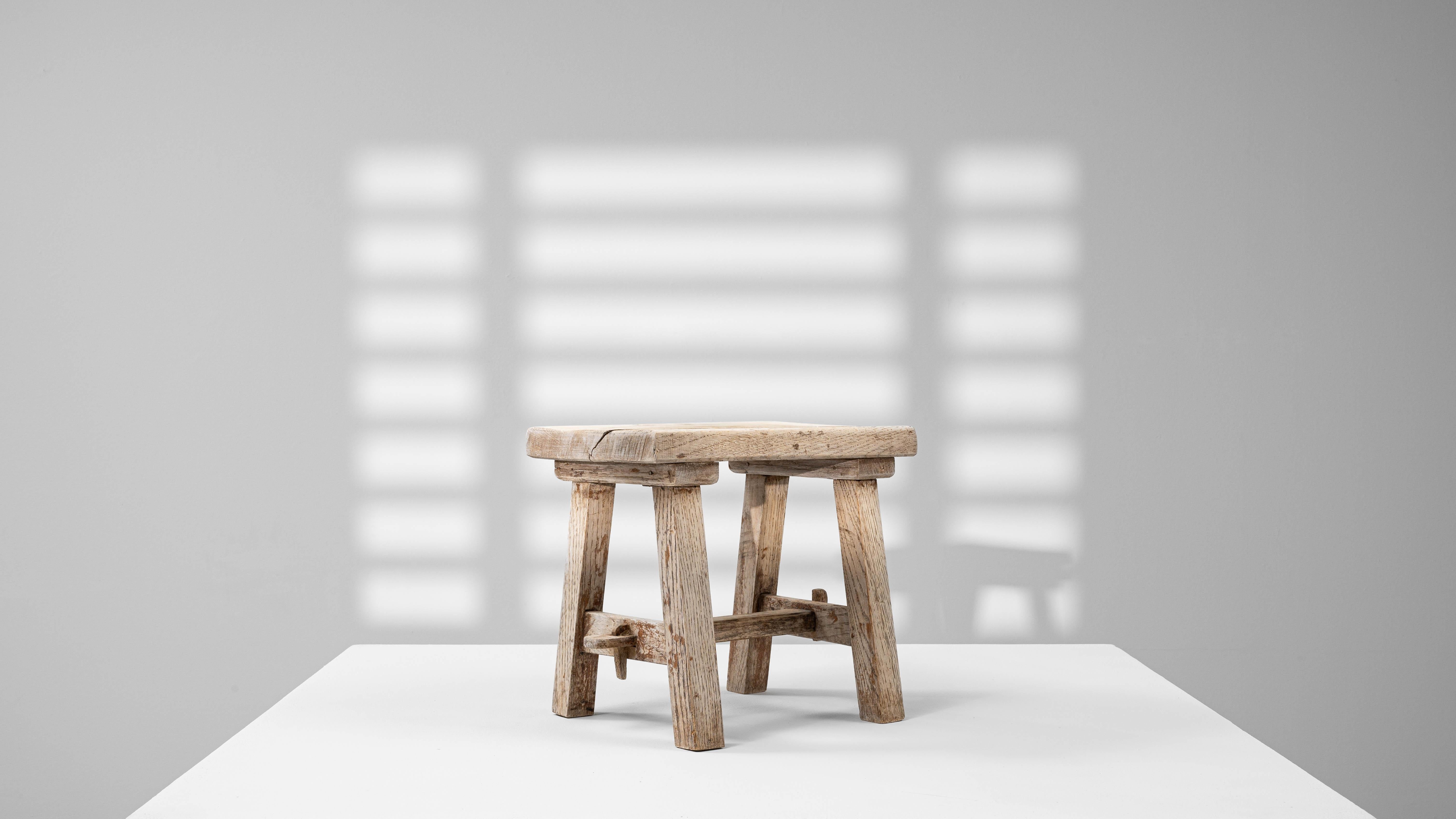 Pedestal de madera francés del siglo XX en venta 2