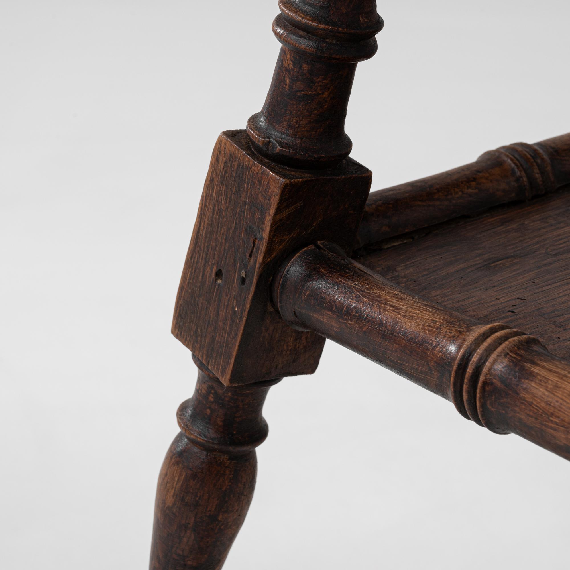 Piédestal en bois français du 20e siècle à la patine d'origine en vente 4