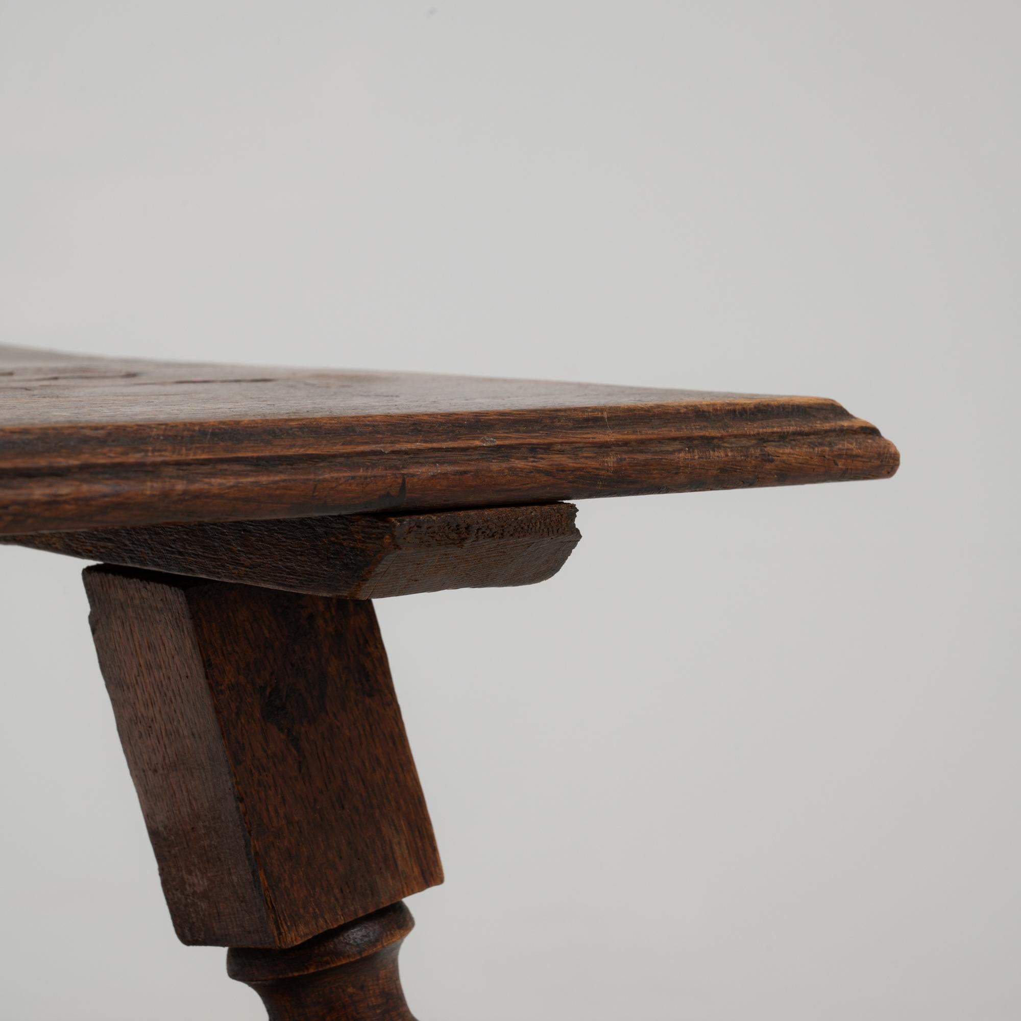 Piédestal en bois français du 20e siècle à la patine d'origine en vente 3