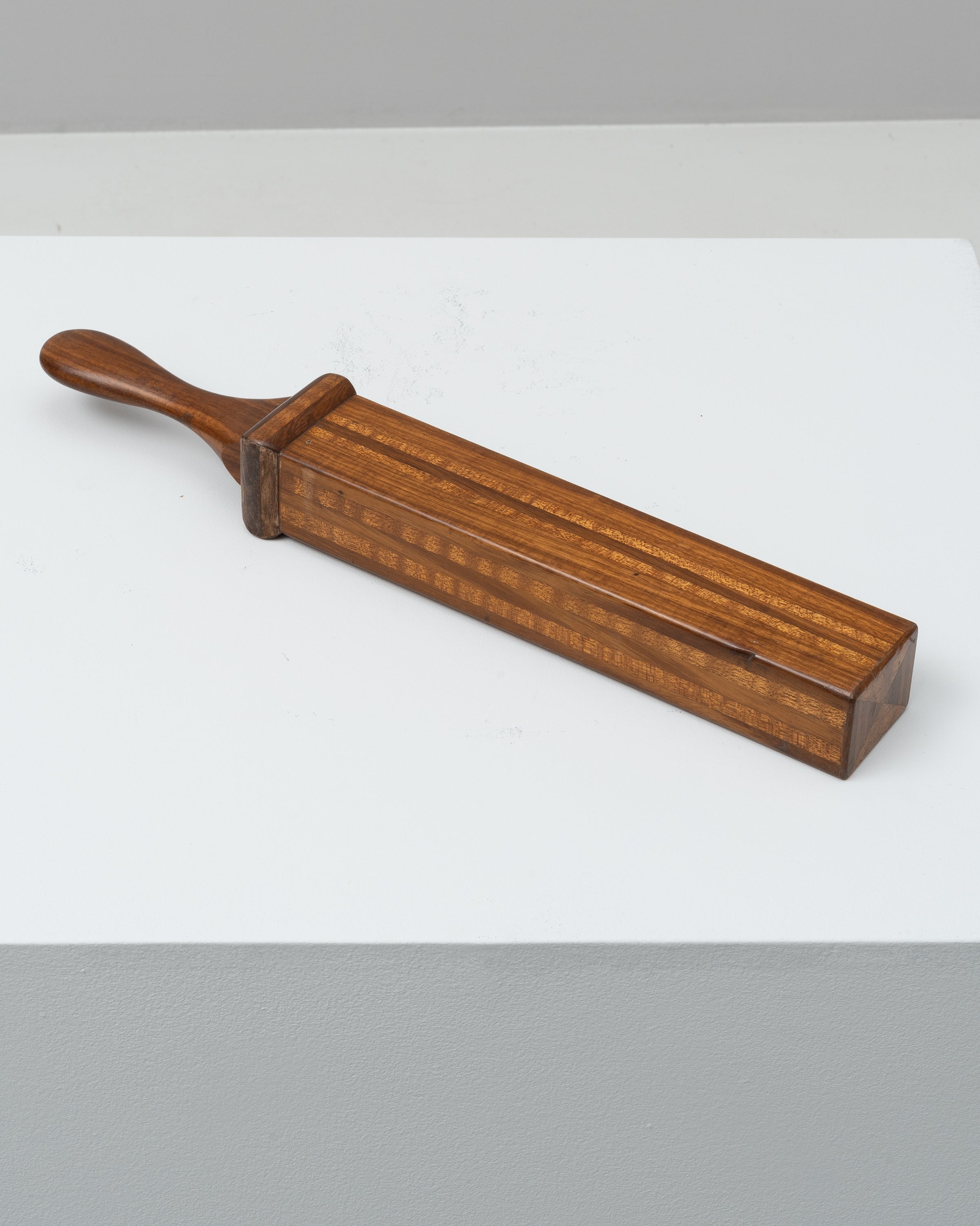 20th Century French Wooden Sharpener In Good Condition For Sale In High Point, NC