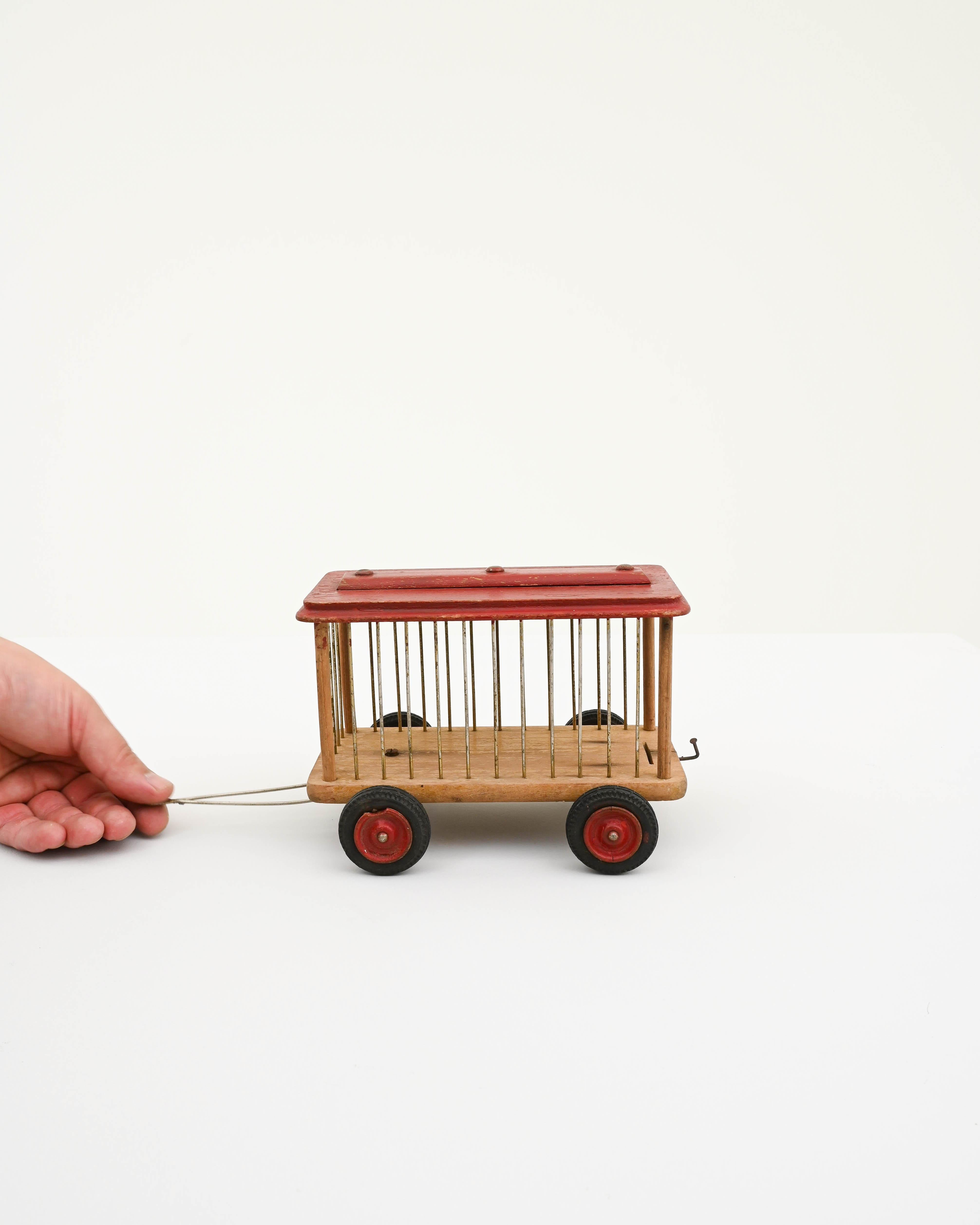 20th Century French Wooden Toy Car For Sale 5
